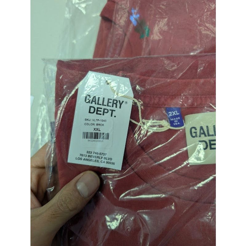 Gallery Dept. o1rshd1 Vintage Logo Painted T-Shirt in Brick Red Size US XXL / EU 58 / 5 - 20 Thumbnail