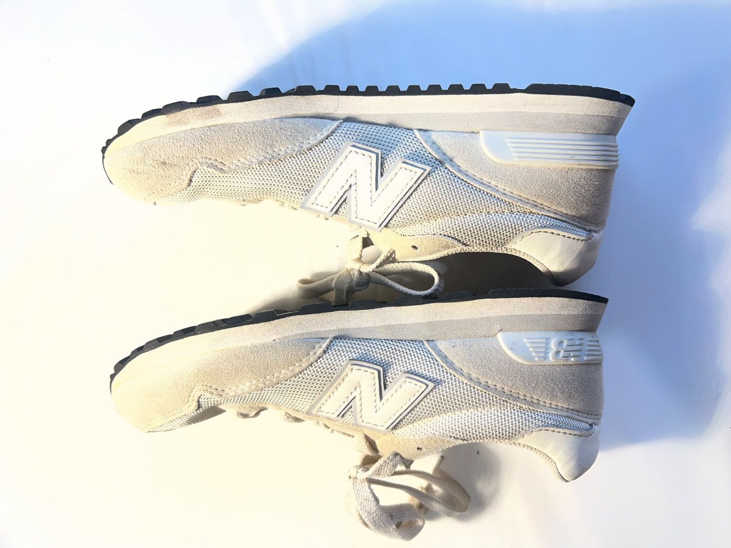 New Balance New Balance 515 V1 Classic Cream Beige Sneakers Size US 5 / EU 37 - 4 Thumbnail