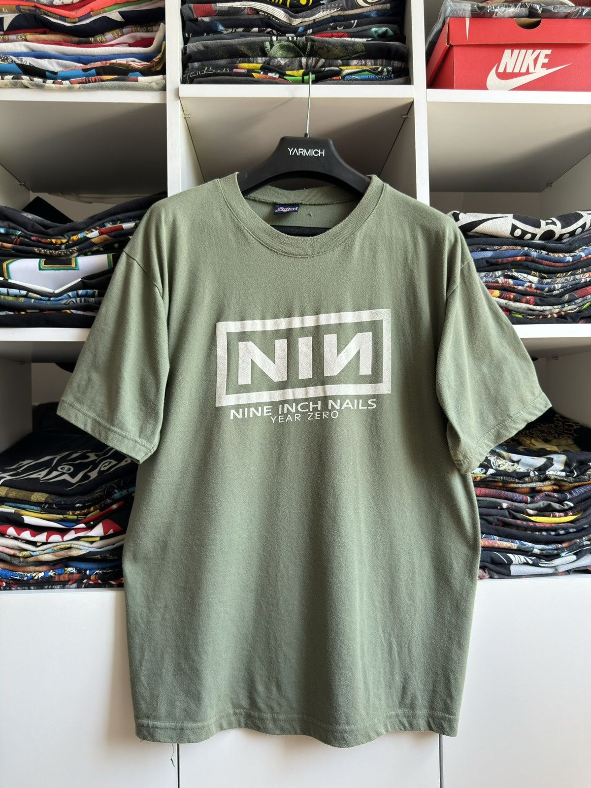Band Tees Vintage 2006 Nine Inch Nails Year Zero Band Tee Size US L / EU 52-54 / 3 - 2 Thumbnail