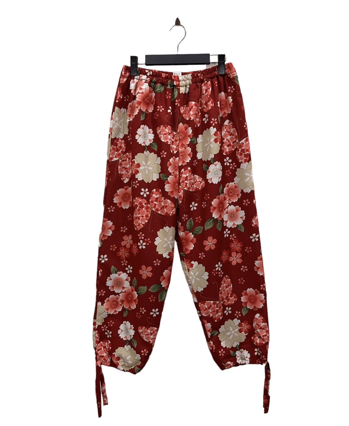 Japanese Brand Japanese Brand Overprint Flower Pant Size US 30 / EU 46 - 1 Thumbnail