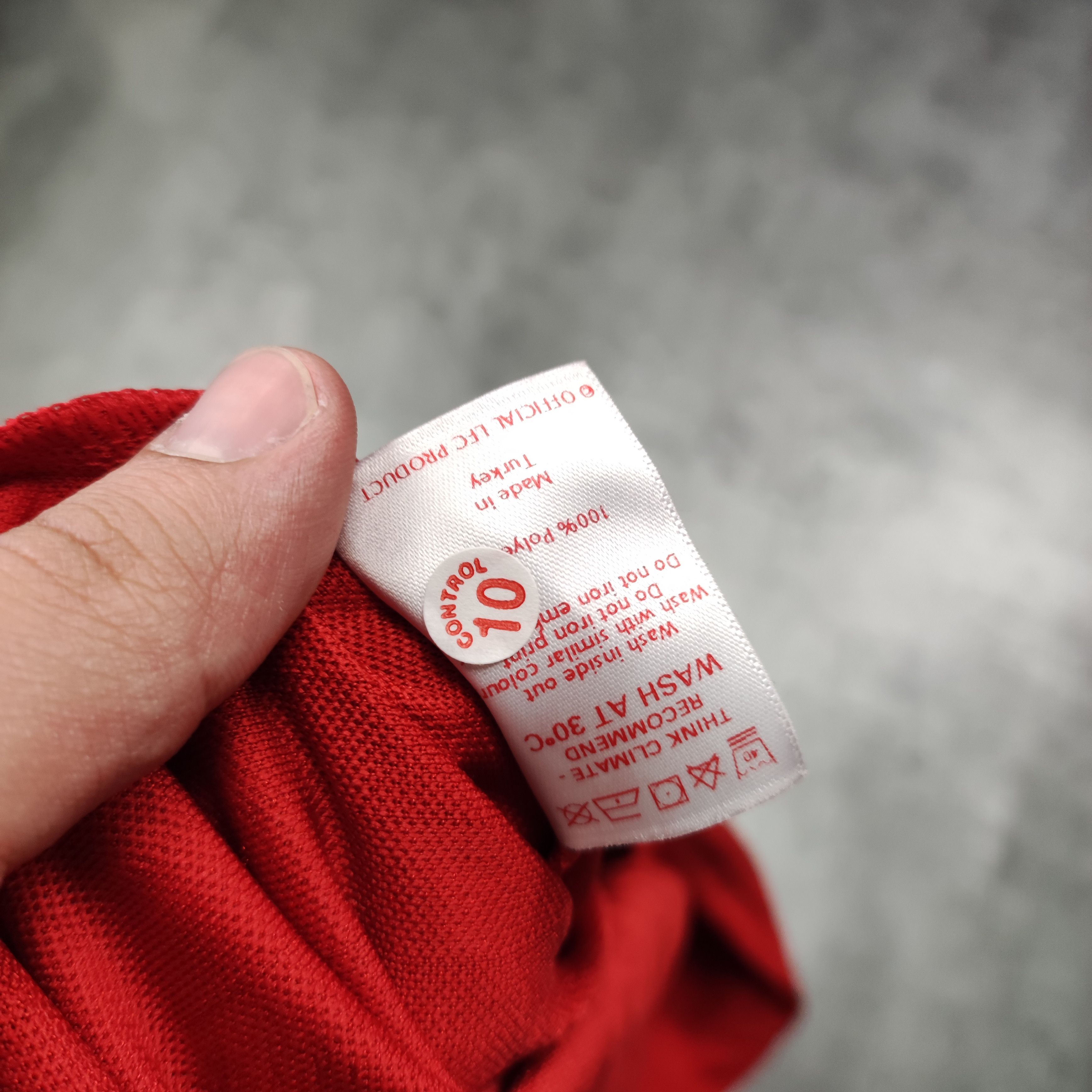 Vintage RARE Vintage Official Store Liverpool 1987 Football Jersey Size US M / EU 48-50 / 2 - 8 Thumbnail