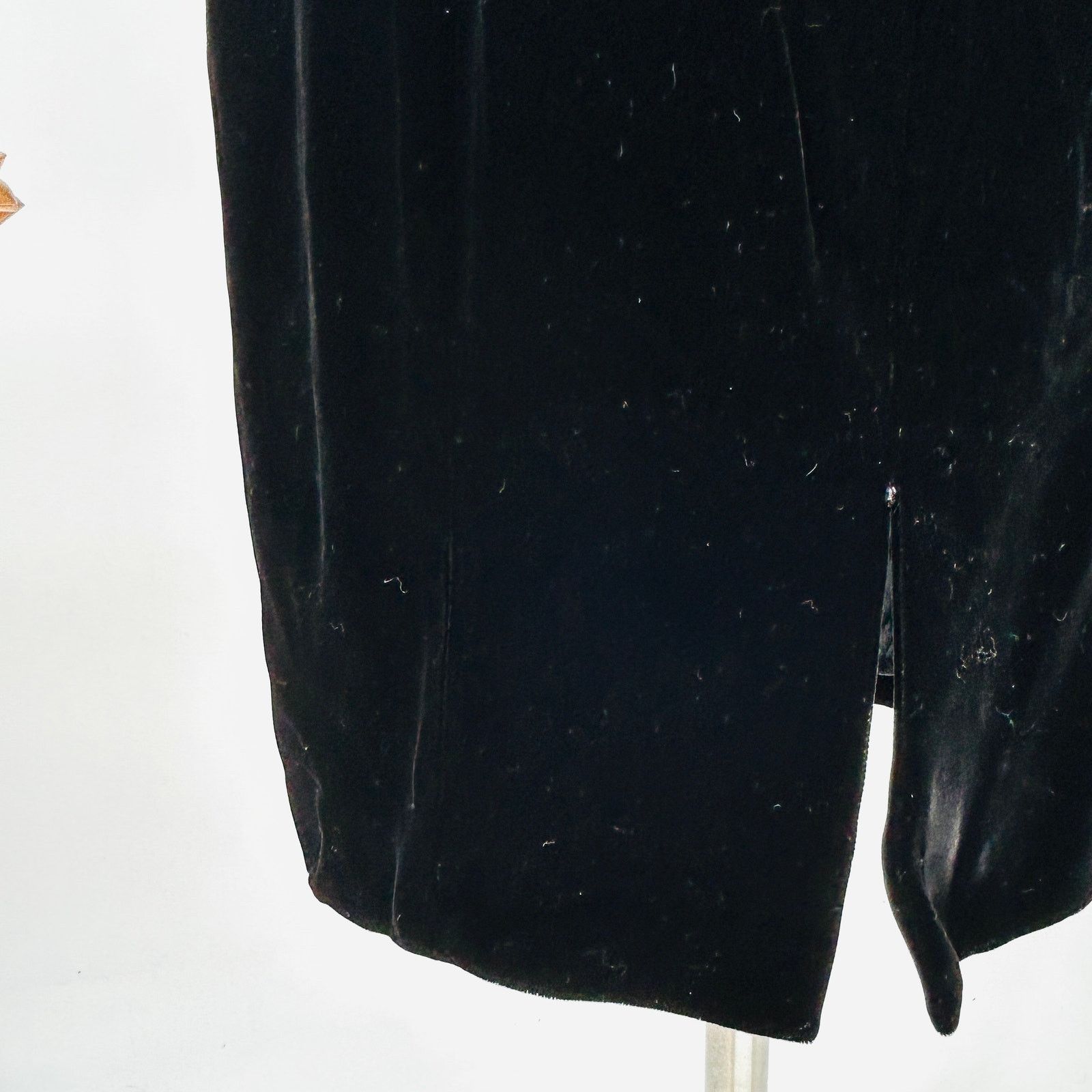Oleg Cassini Vintage 80s Beaded Velvet Cocktail Mini Dress Size S / US 4 / IT 40 - 5 Thumbnail