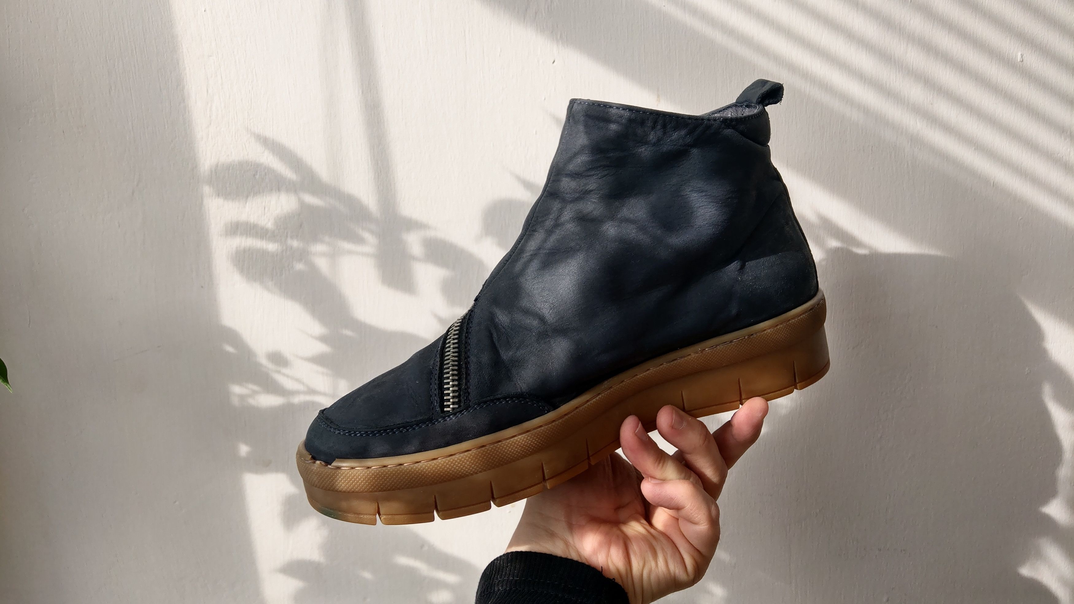 Japanese Brand 100% Leather Zip Platform Sneakers Shoes Alt Goth Noir opium Size US 7 / EU 40 - 8 Thumbnail