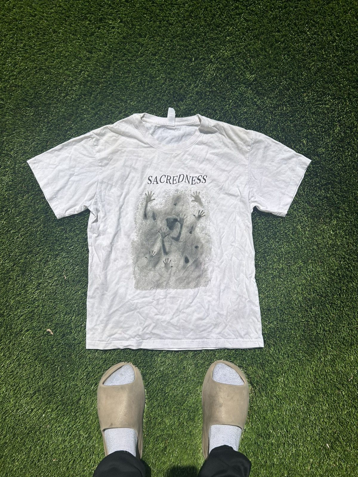 Caribbean Small white graphic T-shirt Size US S / EU 44-46 / 1 - 1 Thumbnail