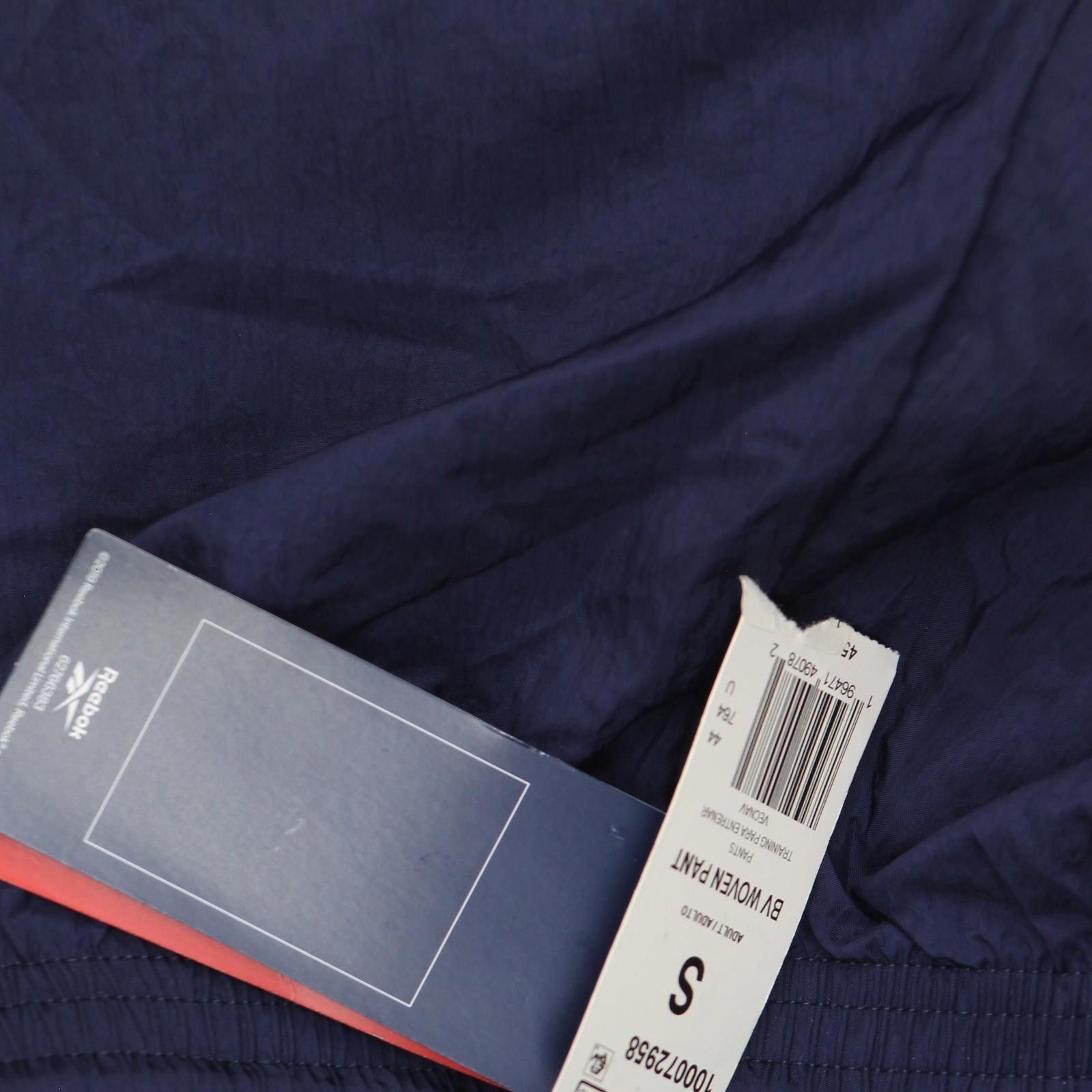 Reebok Nwt Reebok Nylon Track Pants It5650 Vector Navy Blue S Size 28" / US 6 / IT 42 - 3 Thumbnail