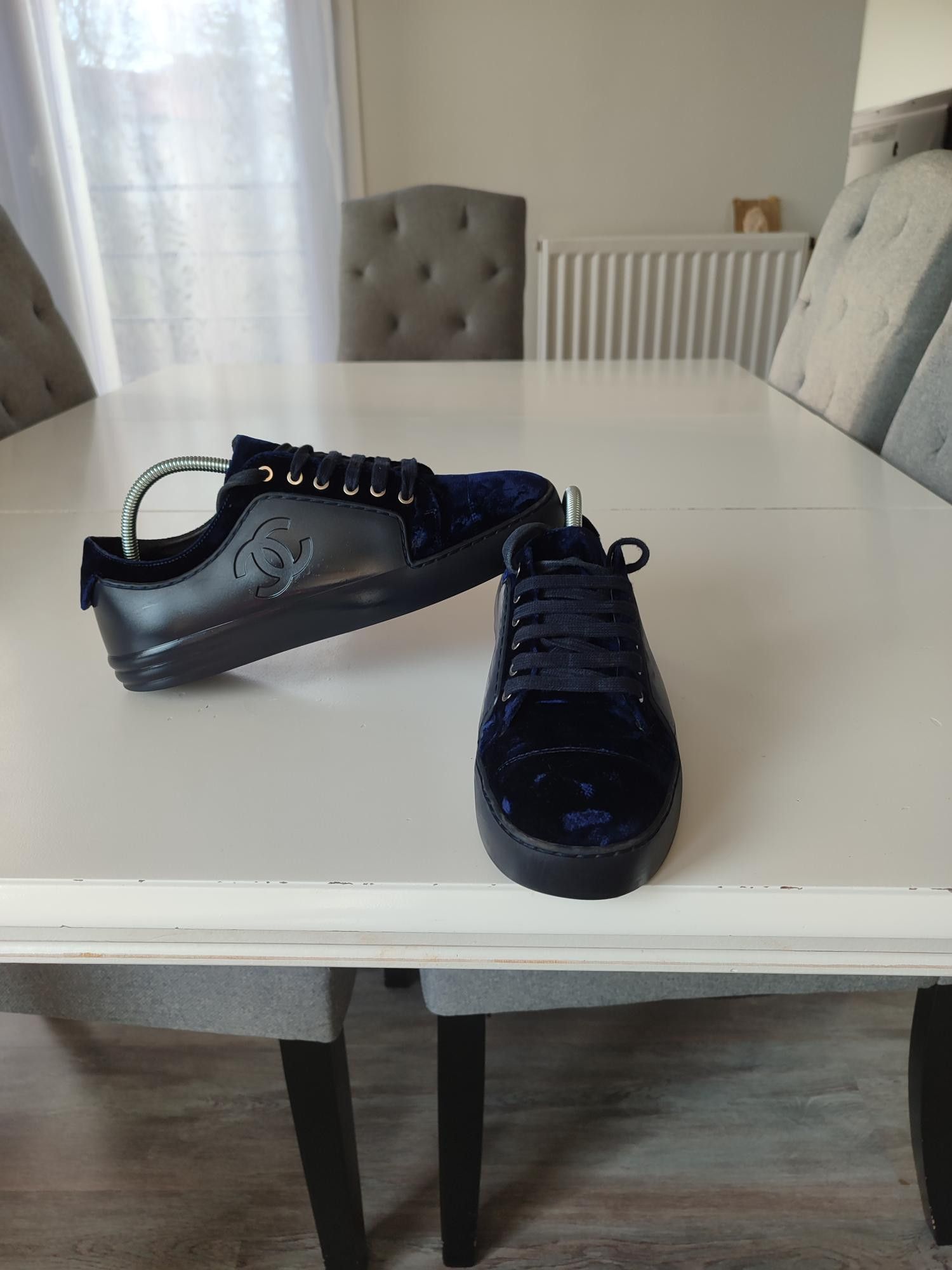 Chanel BASKETS CHANEL VELVET G32719 Size US 7 / IT 37 - 6 Thumbnail