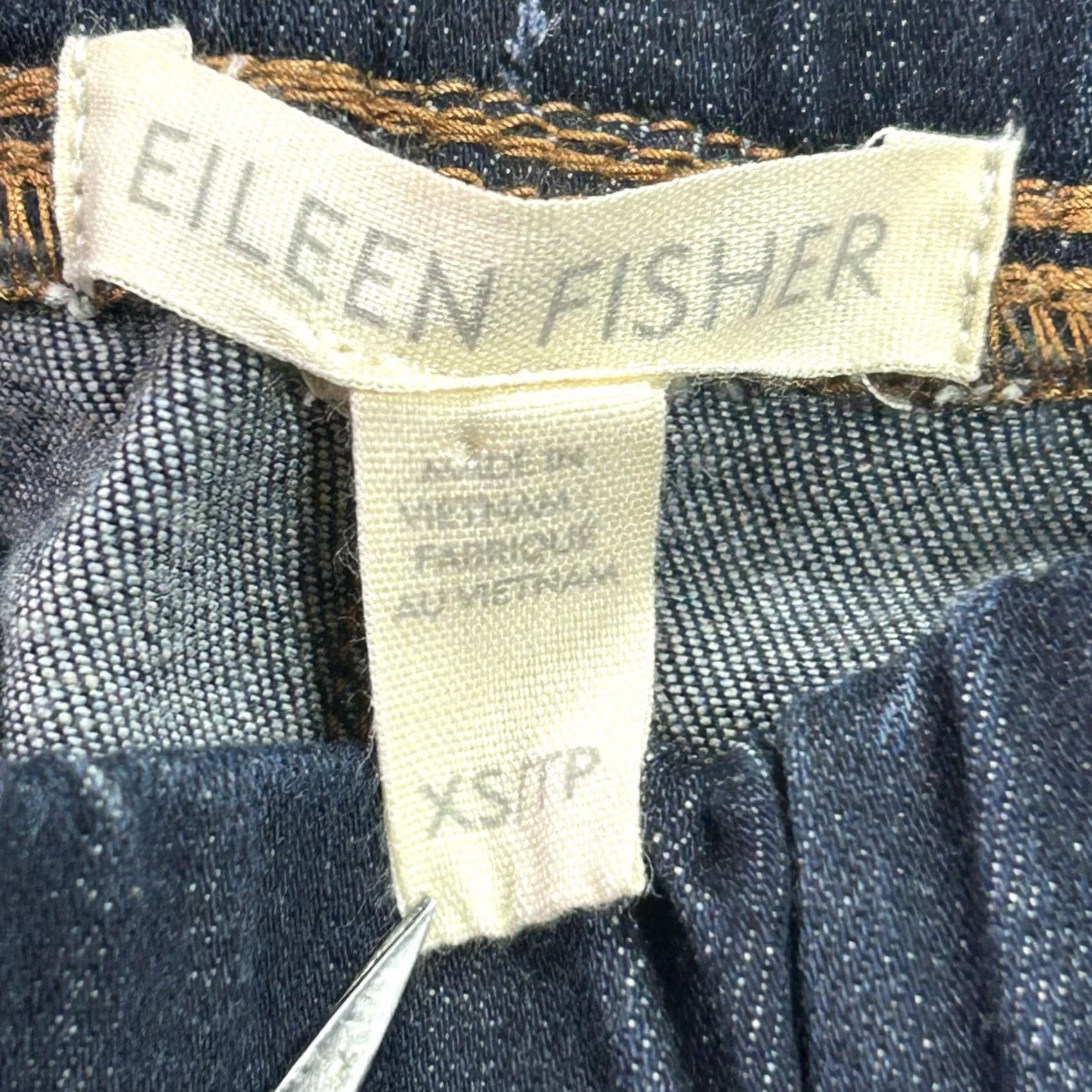 Eileen Fisher VINTAGE? No. Eileen Fisher Pants Womens XS Dark Wash Wide Leg Organic Cotton Denim High Rise Size 26" / US 2 / IT 38 - 5 Thumbnail