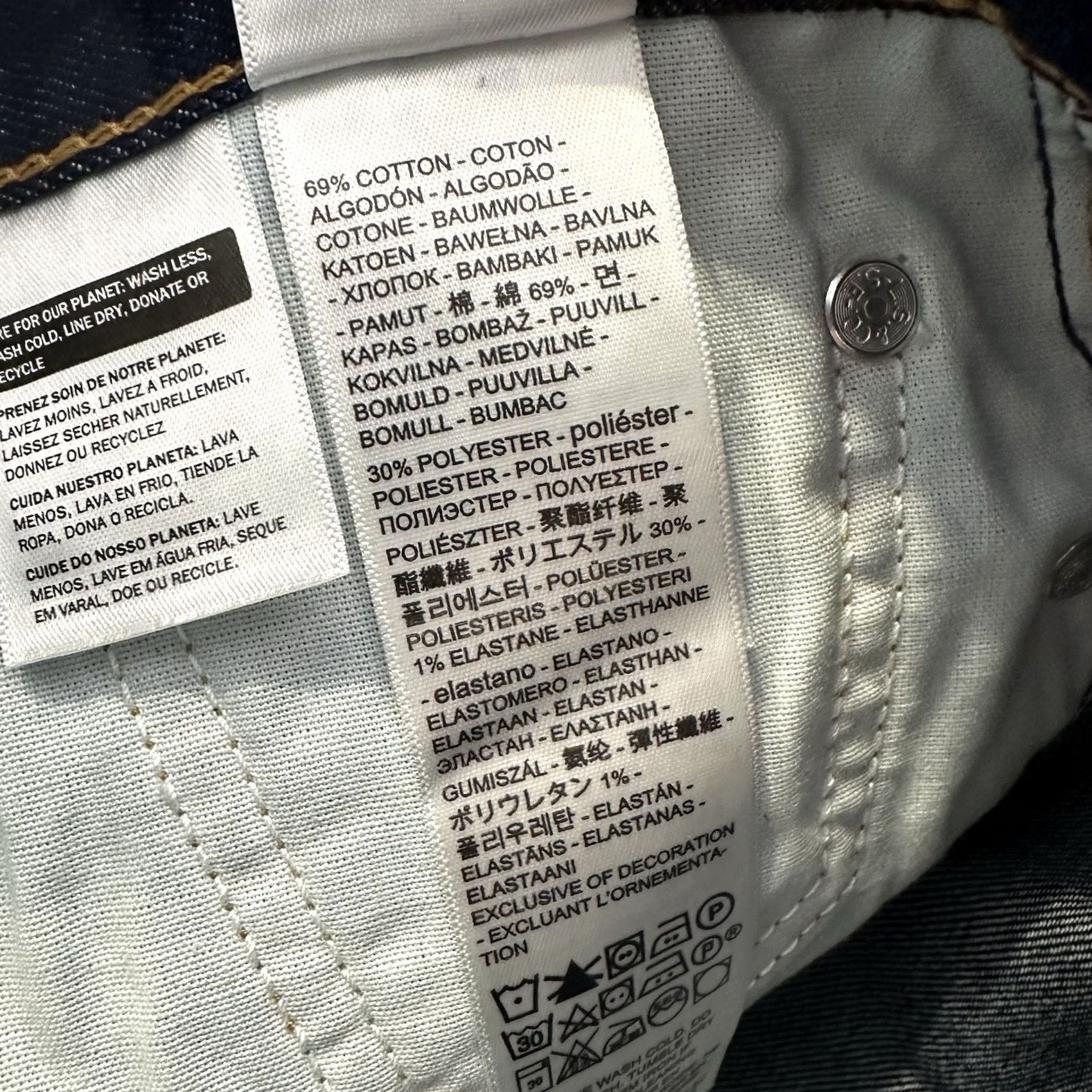 Levi's VINTAGE Levi's Jeans Women 27x28 Wedgie Fit Straight Dark Wash Stretch Button Fly Size 27" / US 4 / IT 40 - 5 Thumbnail