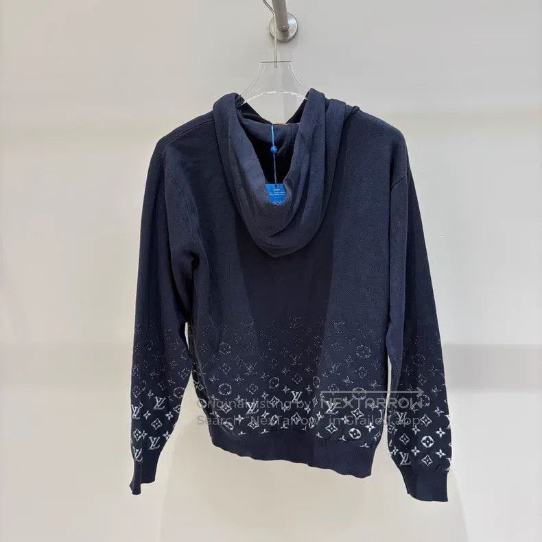 Louis Vuitton Louis Vuitton Full-print gradient knitted sweatshirt Size US XS / EU 42 / 0 - 2 Thumbnail