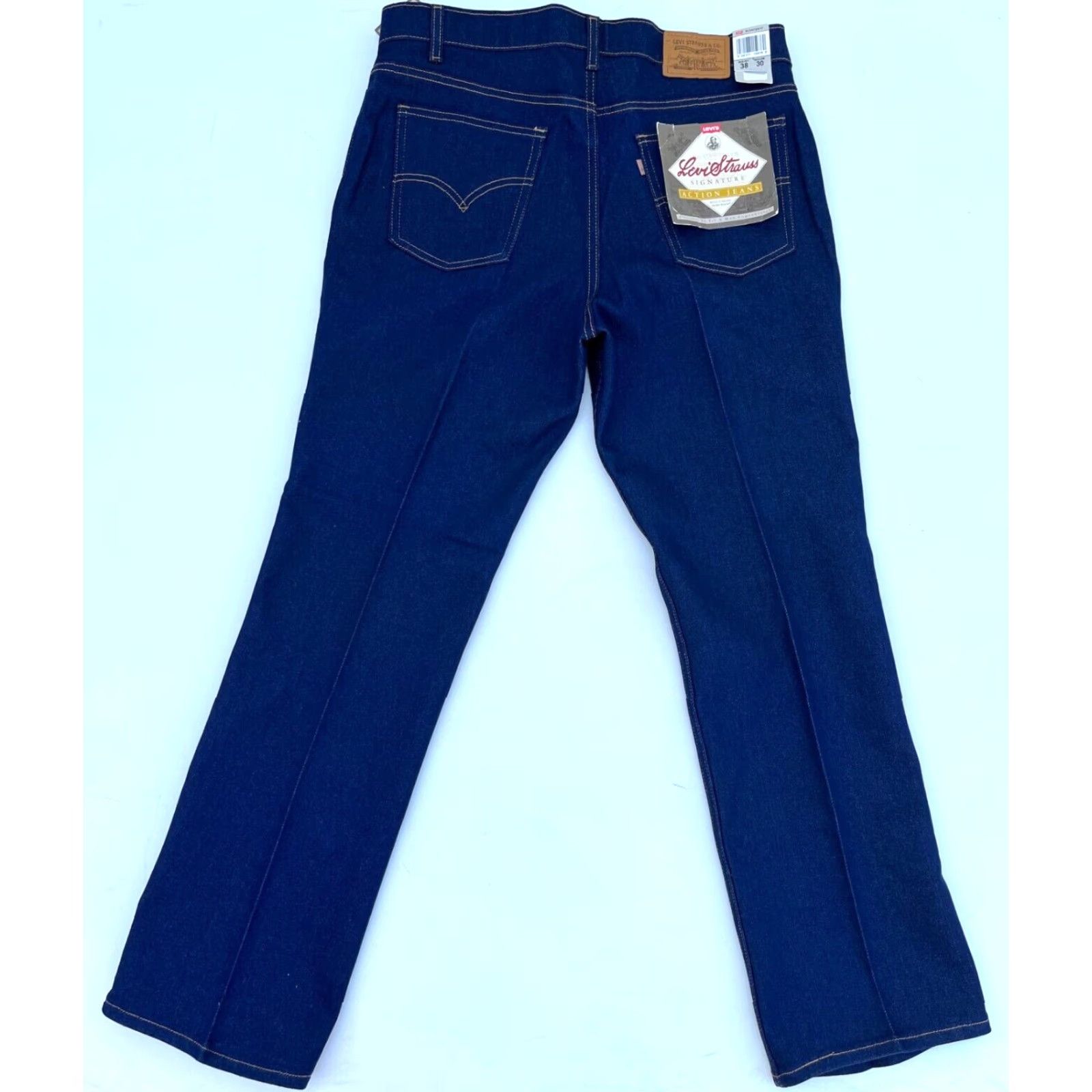 Levi's VINTAGE Levi's Signature Action Jeans J.Curve Design Made in USA 38x30 Mens Jeans Blue 5-Pocket USA 90s Theme Levi Strauss NWT Size US 38 / EU 54 - 2 Thumbnail