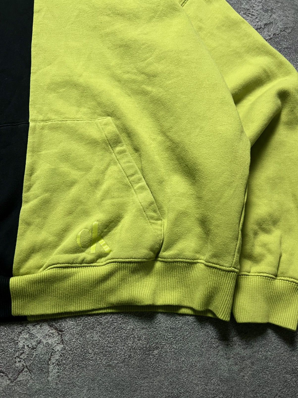 Calvin Klein Vintage Calvin Klein Big Logo Hoodie Xl Size US XL / EU 56 / 4 - 8 Thumbnail