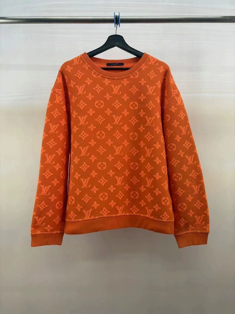 Louis Vuitton Orange flocked logo sweatshirt 2504-Nextarrow