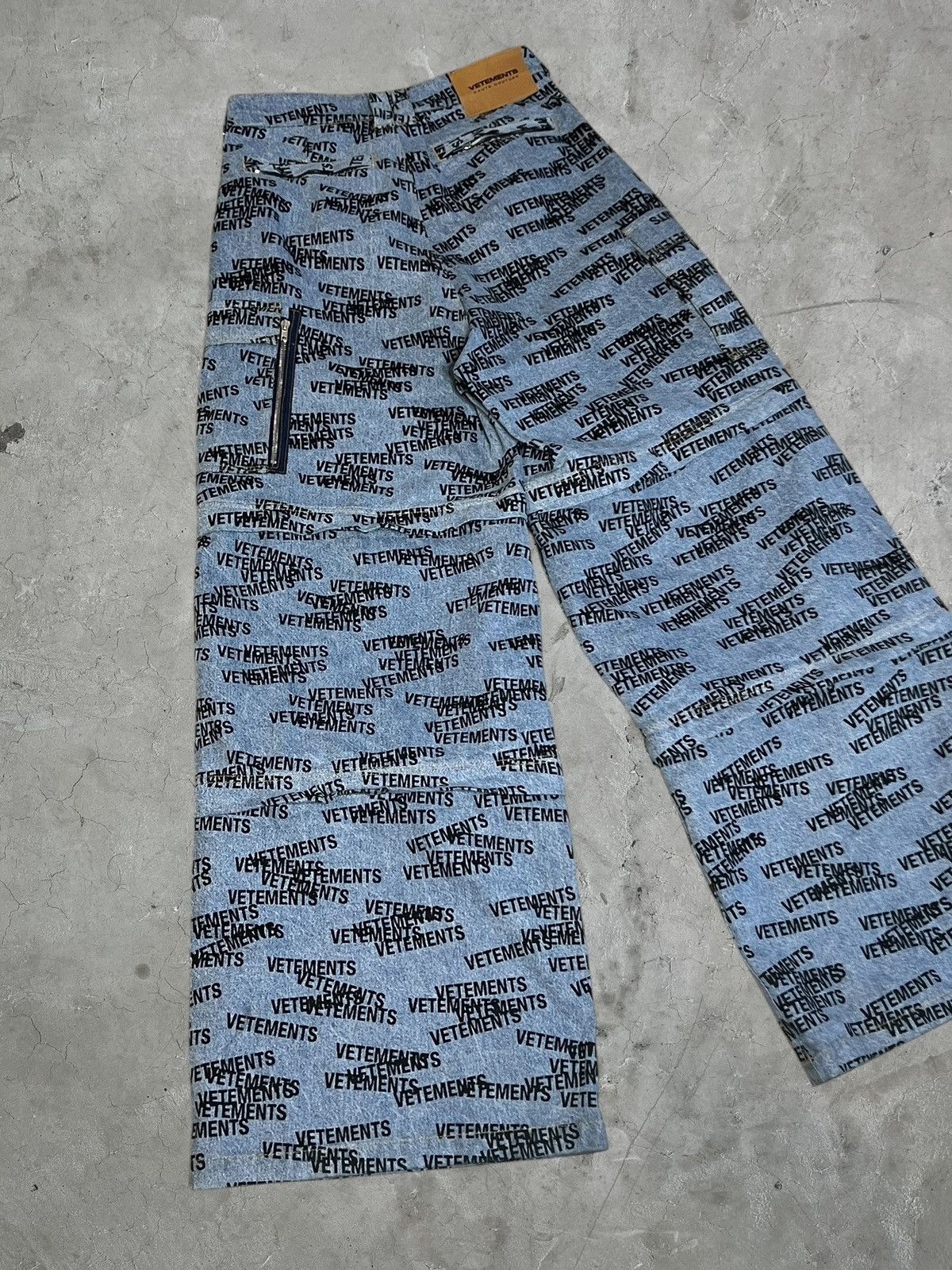 Vetements Vetements Logo Transformer Denim Raver Pants Size US 30 / EU 46 - 7 Thumbnail