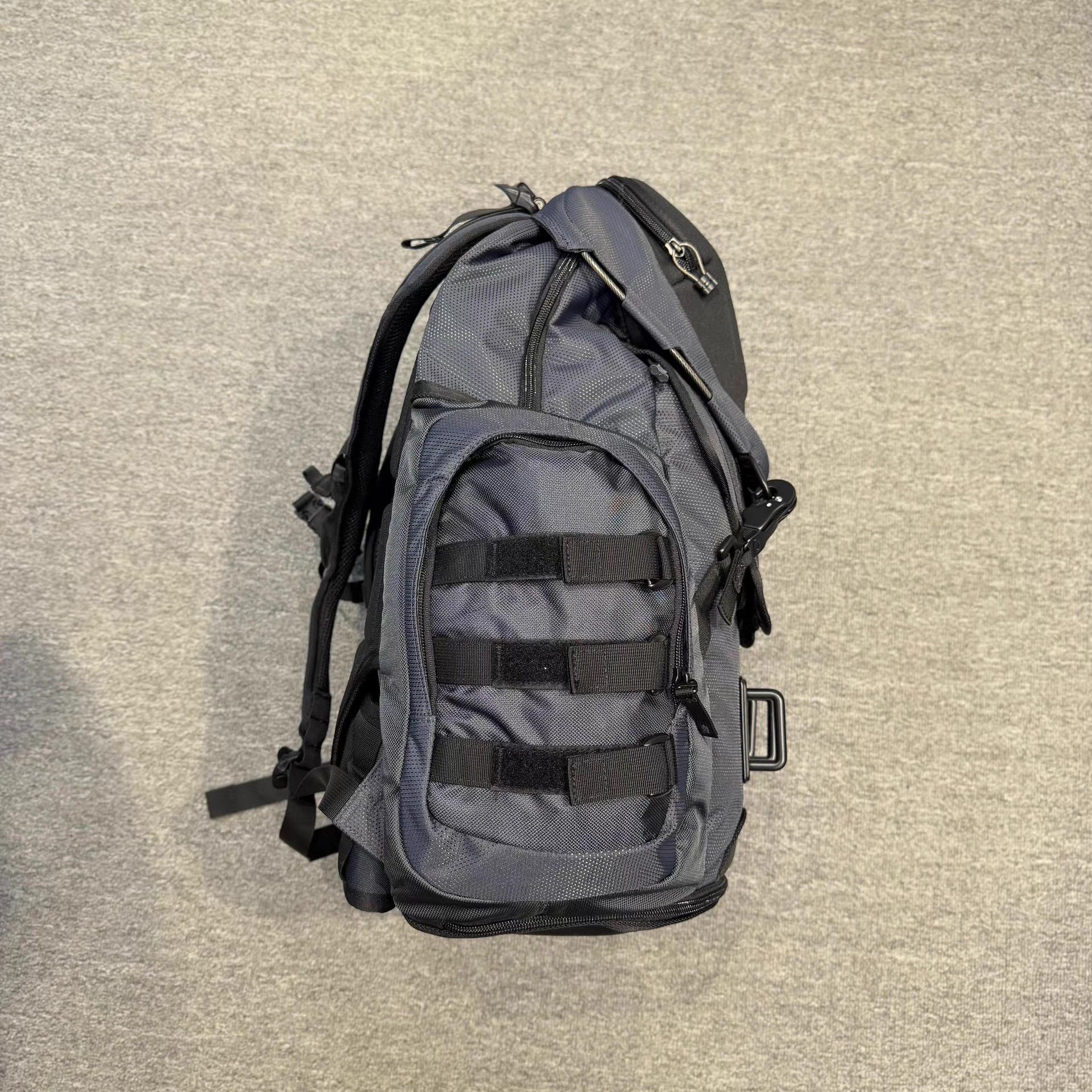 Oakley OAKLEY Backpack Q5 Size 34 - 3 Thumbnail