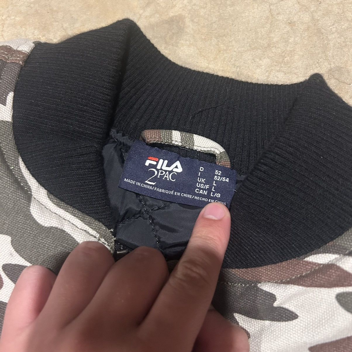 Carhartt Brand New 2Pac x Fila Camo Canvas Quilted Work Vest Carhartt Size US L / EU 52-54 / 3 - 5 Thumbnail