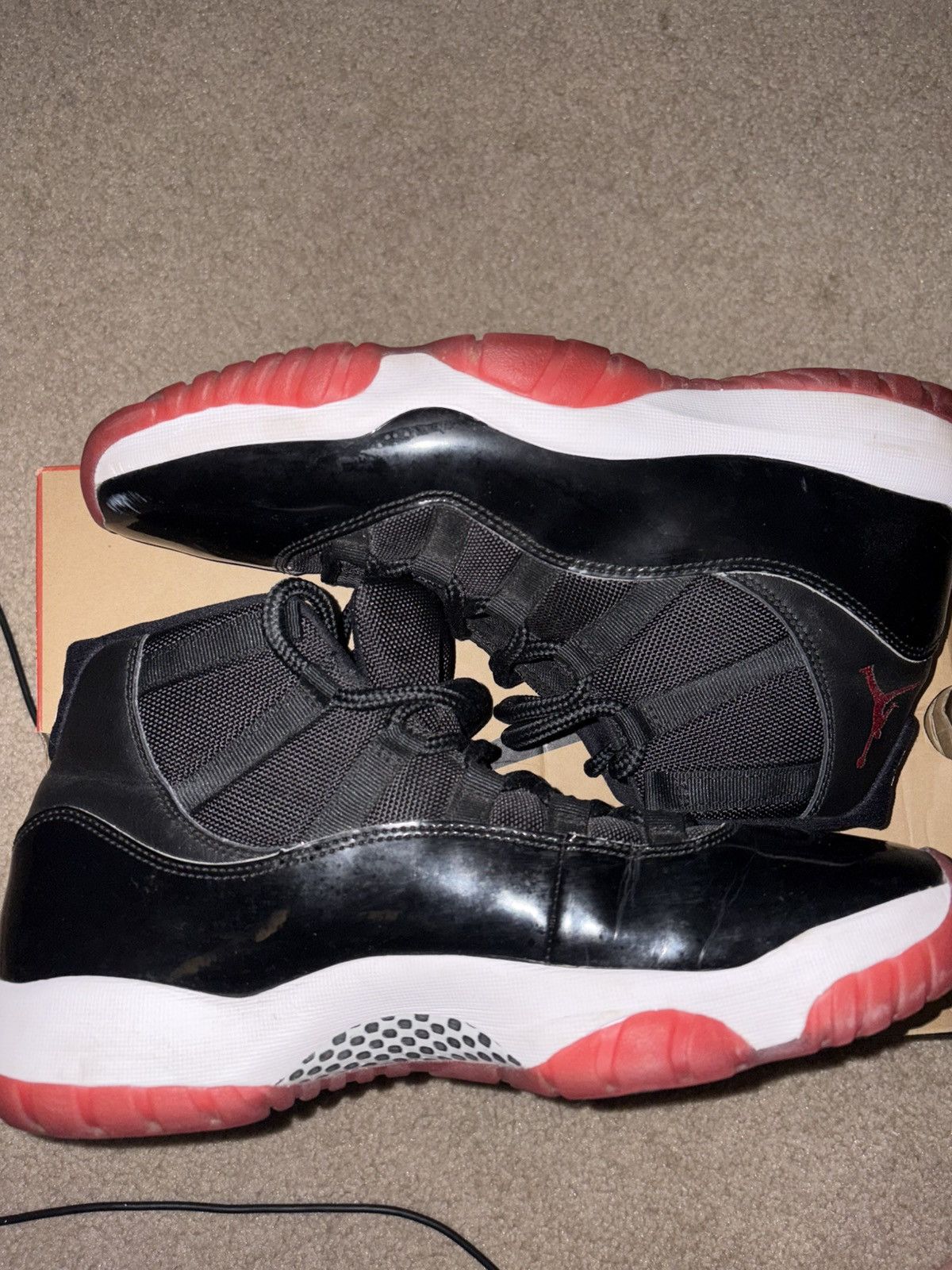 Jordan Brand Jordan 11 retro bred 2018 Size US 11 / EU 44 - 2 Thumbnail