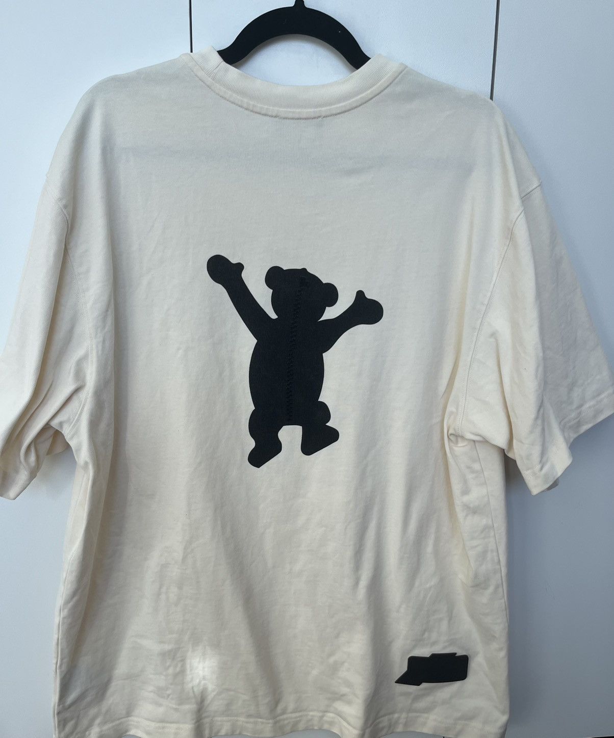 WE11DONE WE11DONE Beige Teddy T-Shirt Size Small Size US S / EU 44-46 / 1 - 8 Thumbnail