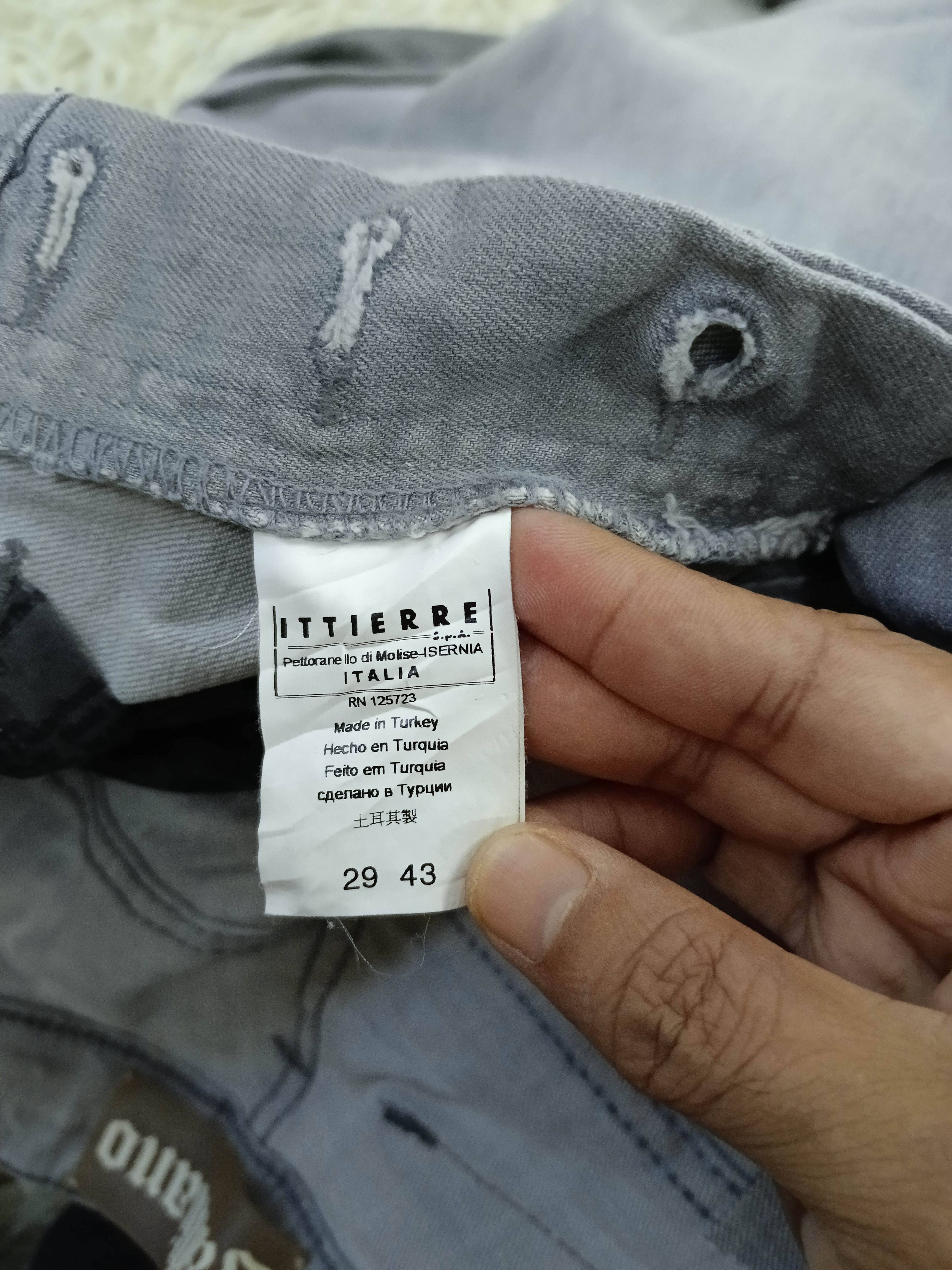 John Galliano DISTRESSED GALLIANO DENIM PANTS Size US 29 - 7 Thumbnail
