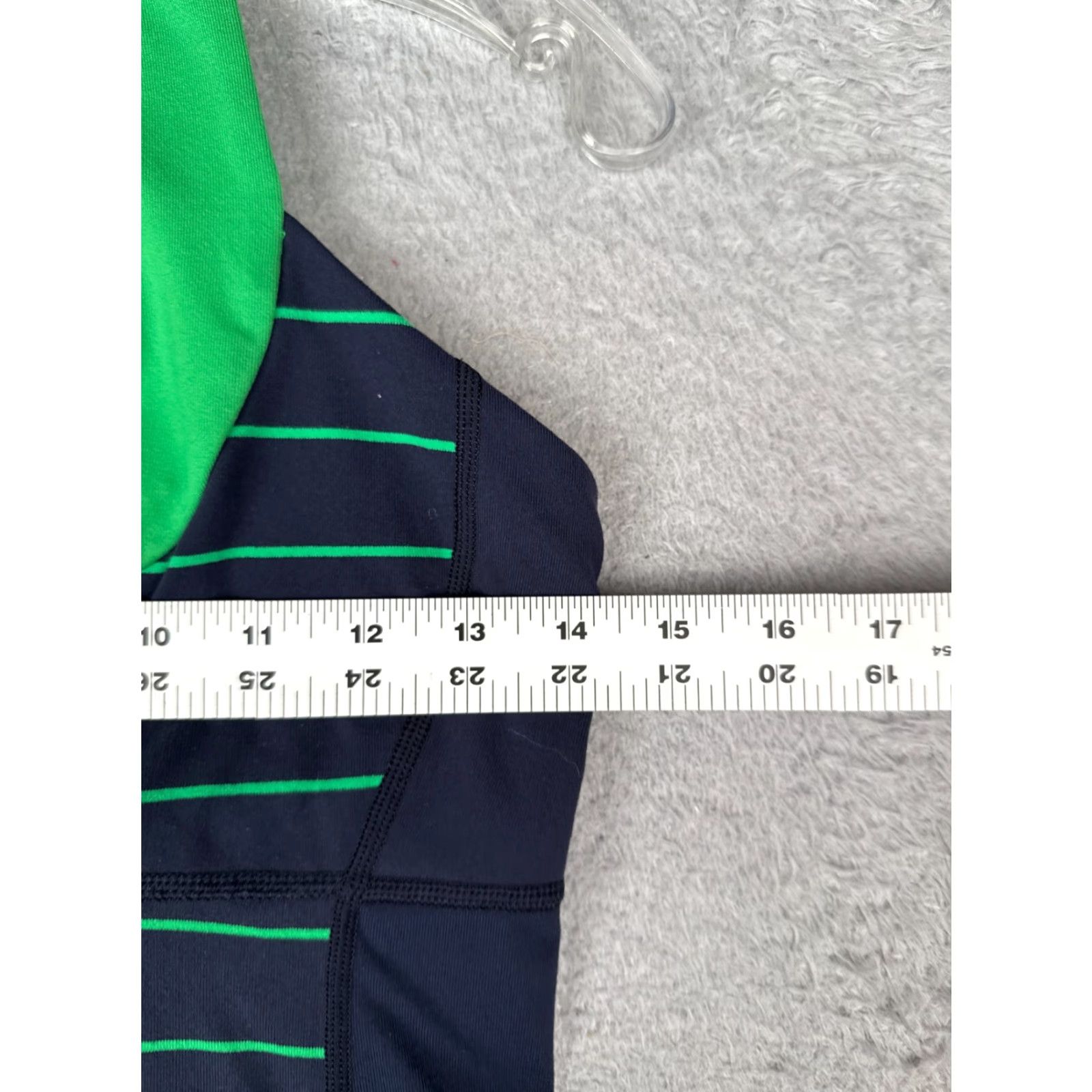 Lululemon Lululemon Shirt Women 8 Tank Sleeveless Built-In Bra Yoga Athletic Yoga Shirt Blue Green Scoop Neck Tank Woman 8 Womens Size M / US 6-8 / IT 42-44 - 7 Thumbnail