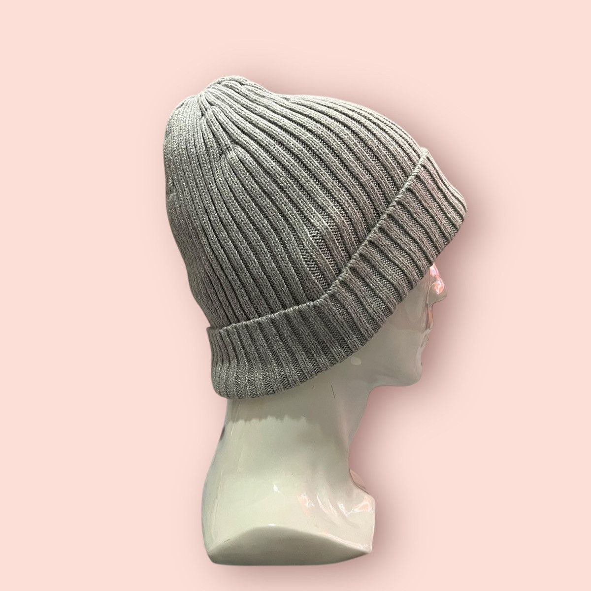 Japanese Brand × Jun Takahashi × Uniqlo UNIQLO KNITTED CUFFED COTTON BEANIE Size ONE SIZE - 13 Thumbnail