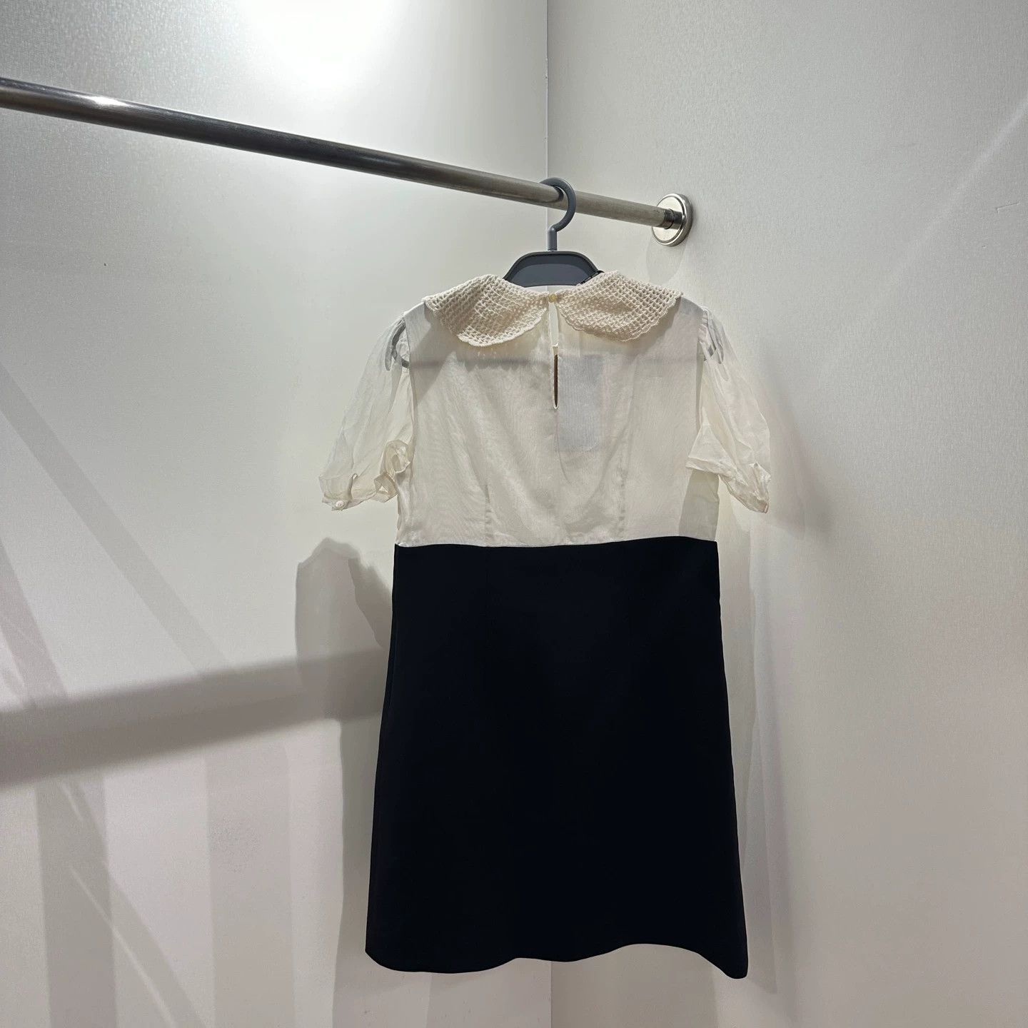 Miu Miu MIU MIU satin cady short-sleeve dress 40 silk Size S / US 4 / IT 40 - 2 Thumbnail