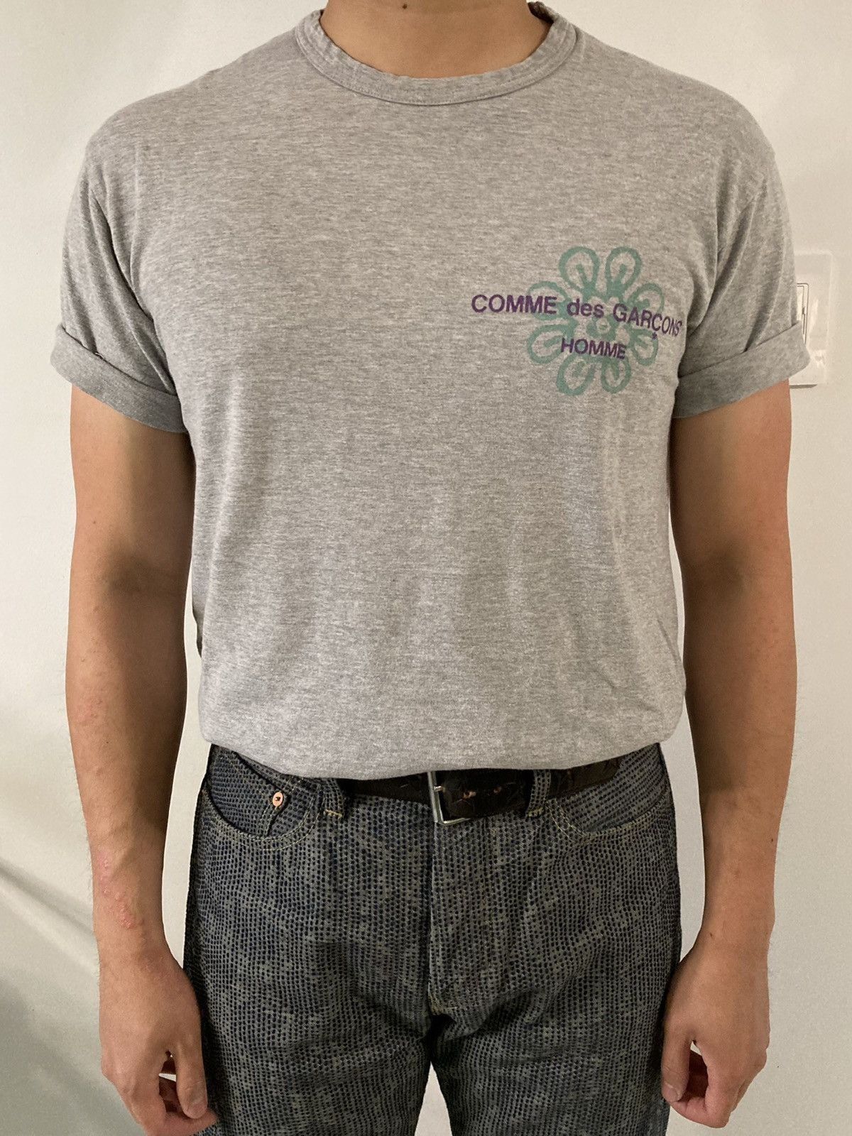 Comme des Garcons 2001 Flower Logo Tee (Grey) Size US M / EU 48-50 / 2 - 1 Thumbnail
