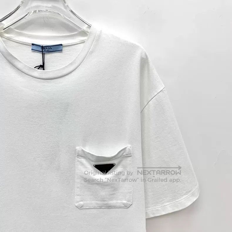 Prada Prada 23 white triangle cotton round-neck short-sleeved T- Size M / US 6-8 / IT 42-44 - 3 Thumbnail