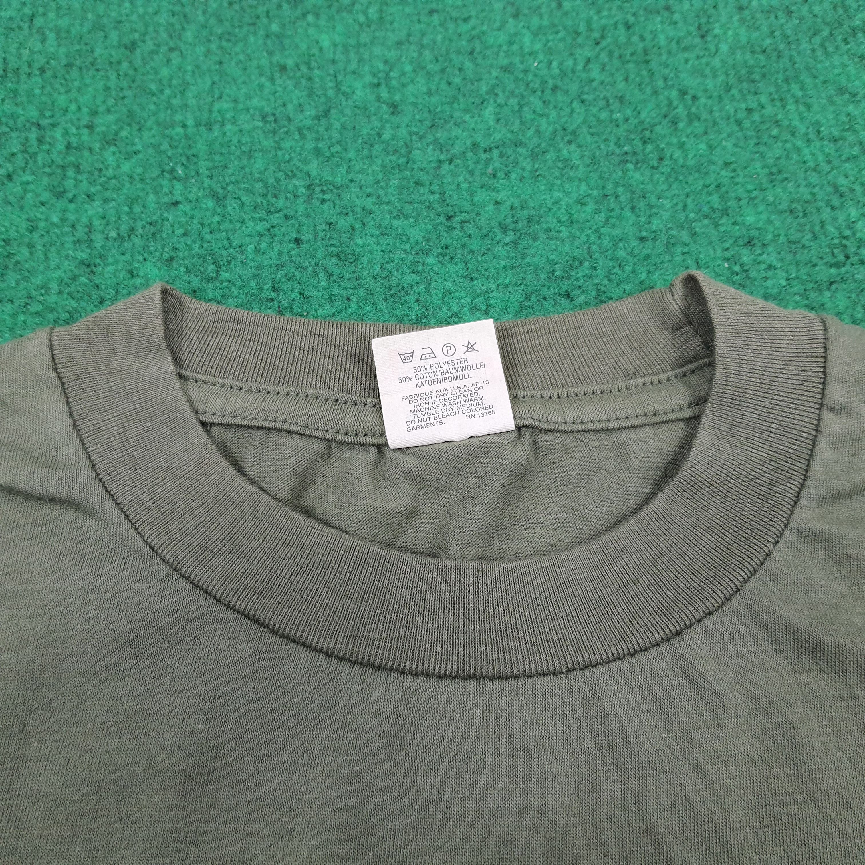 Other Vintage Vietnam Good Soldiers Gutless Politicians T-shirt Size US M / EU 48-50 / 2 - 4 Thumbnail