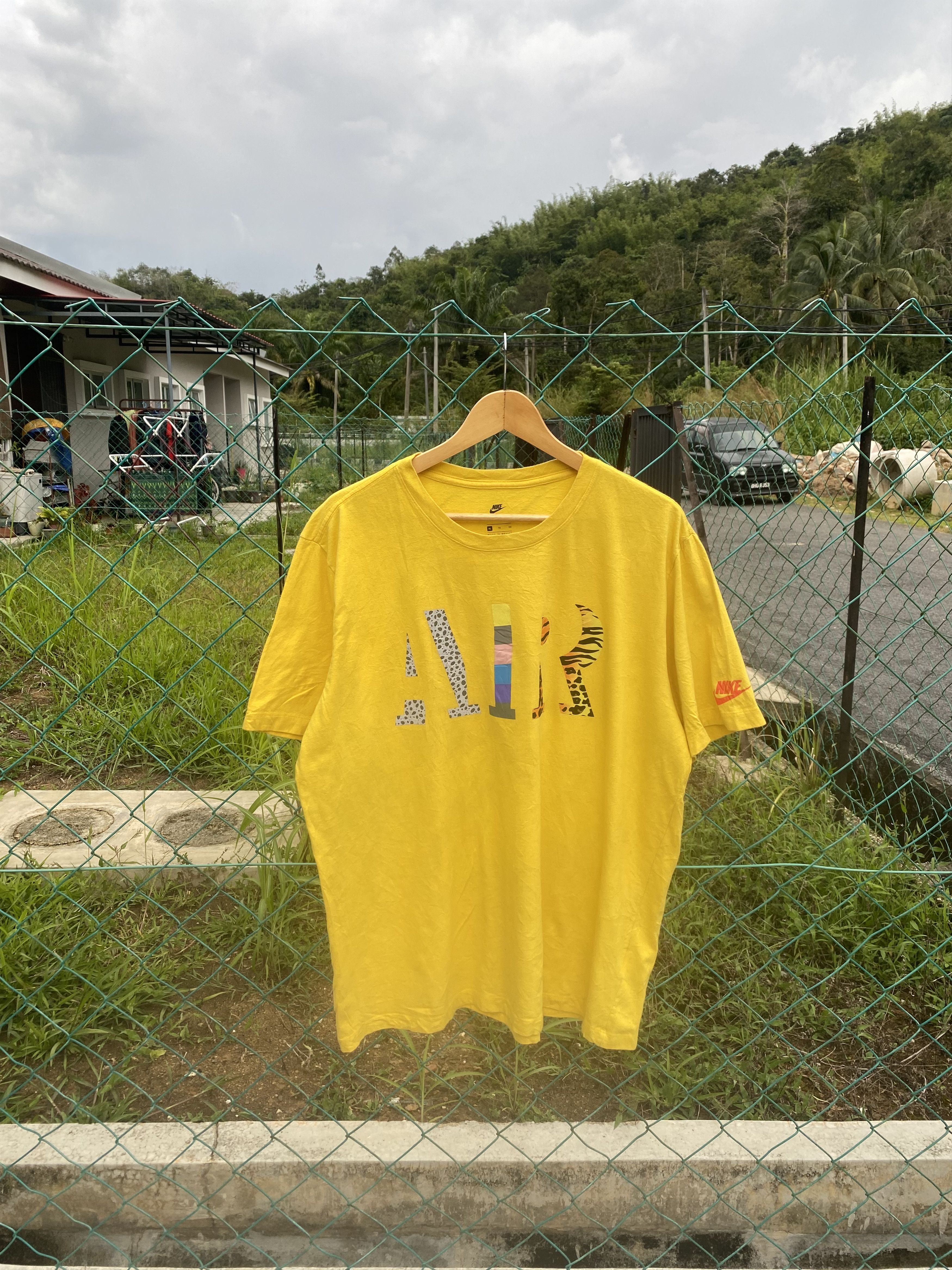 Nike The Nike Tee Air spellout tee Size US XL / EU 56 / 4 - 1 Thumbnail