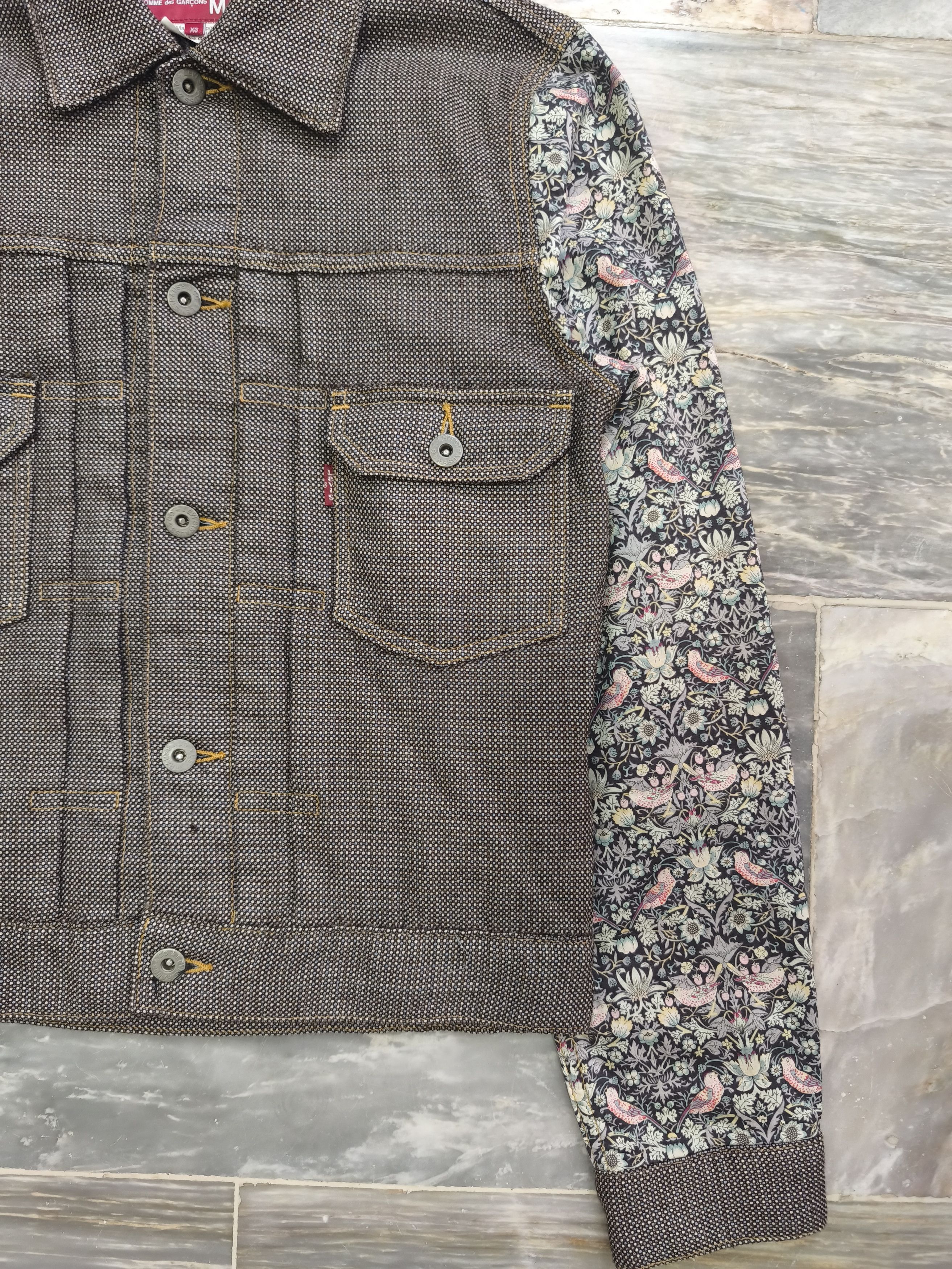 Junya Watanabe × Levi's Levi's CDG Junya Watanabe 2017 Trucker - Floral Sleeve Size US XS / EU 42 / 0 - 4 Thumbnail
