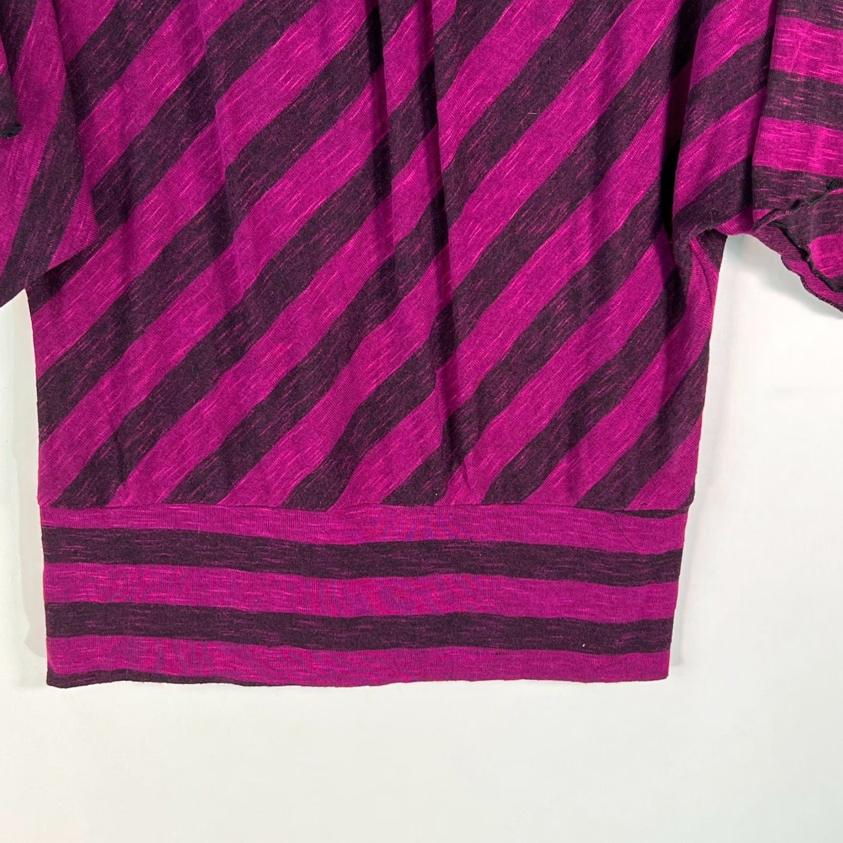 Vintage IZ Byer Womens Blouse Shirt Striped Lace Back Purple XL Dolman Sleeve Casual Regular Runtime: 22in 40in Chest Womens Fit 50% Rayon 50% Polyester Size XL / US 12-14 / IT 48-50 - 4 Thumbnail