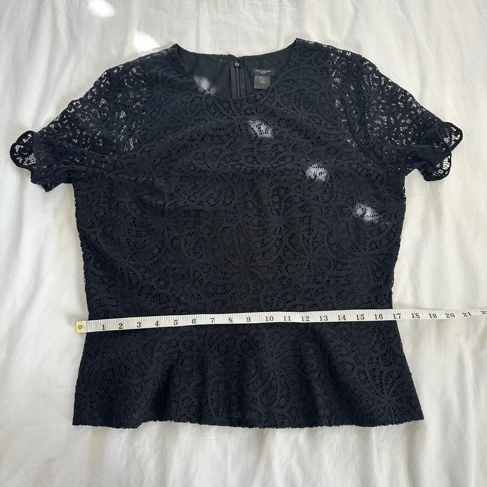 Ann Taylor Ann Taylor Black Lace Peplum Blouse Size US 8 NWOT Size M / US 6-8 / IT 42-44 - 10 Thumbnail