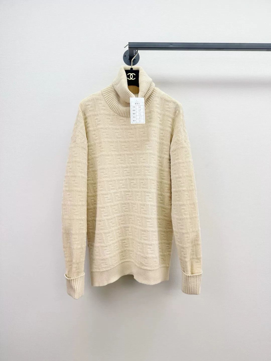 Fendi Fendi Embossed All-over Print Turtleneck Knit Size S / US 4 / IT 40 - 1 Thumbnail