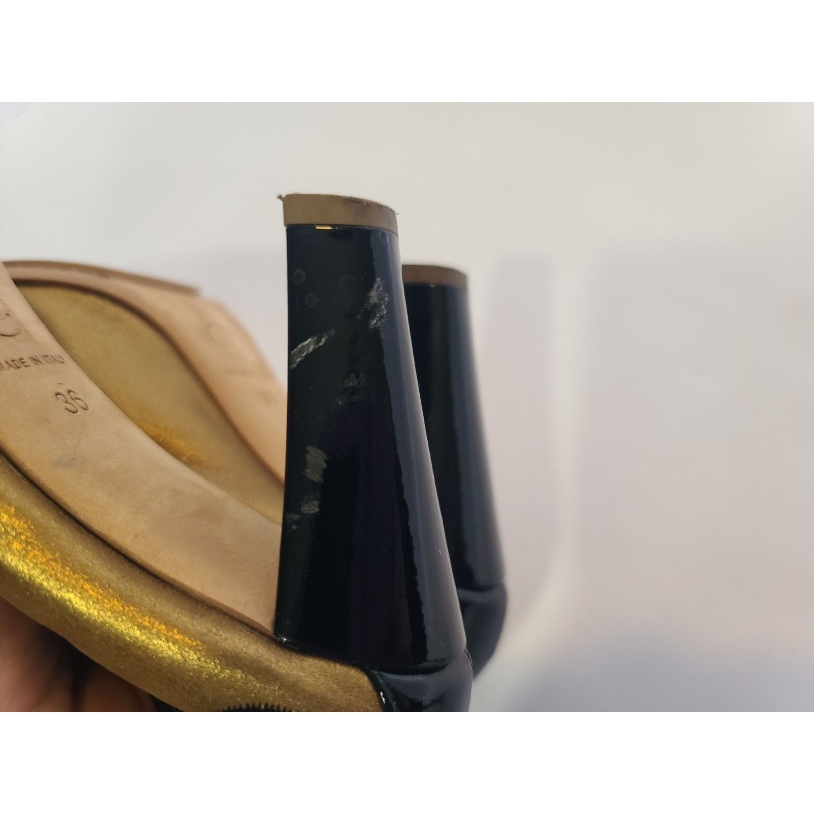 Chanel Authentic Chanel Gold Black Womens Stretch Heels EUR 36 US 6 Size US 6 / IT 36 - 11 Thumbnail