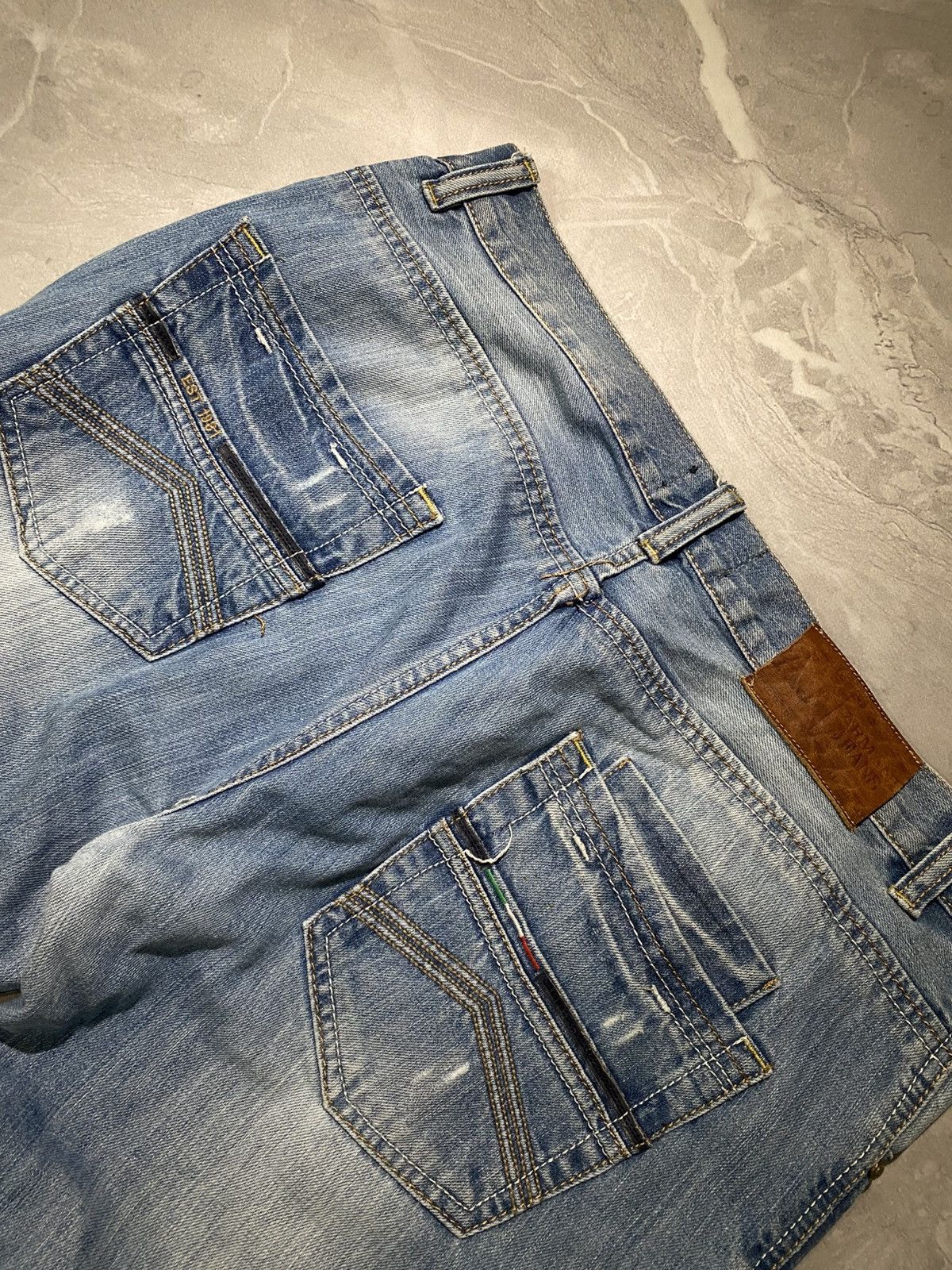 Armani RARE Distressed Armani Jean /Washed Vintage Size US 38 / EU 54 - 9 Thumbnail