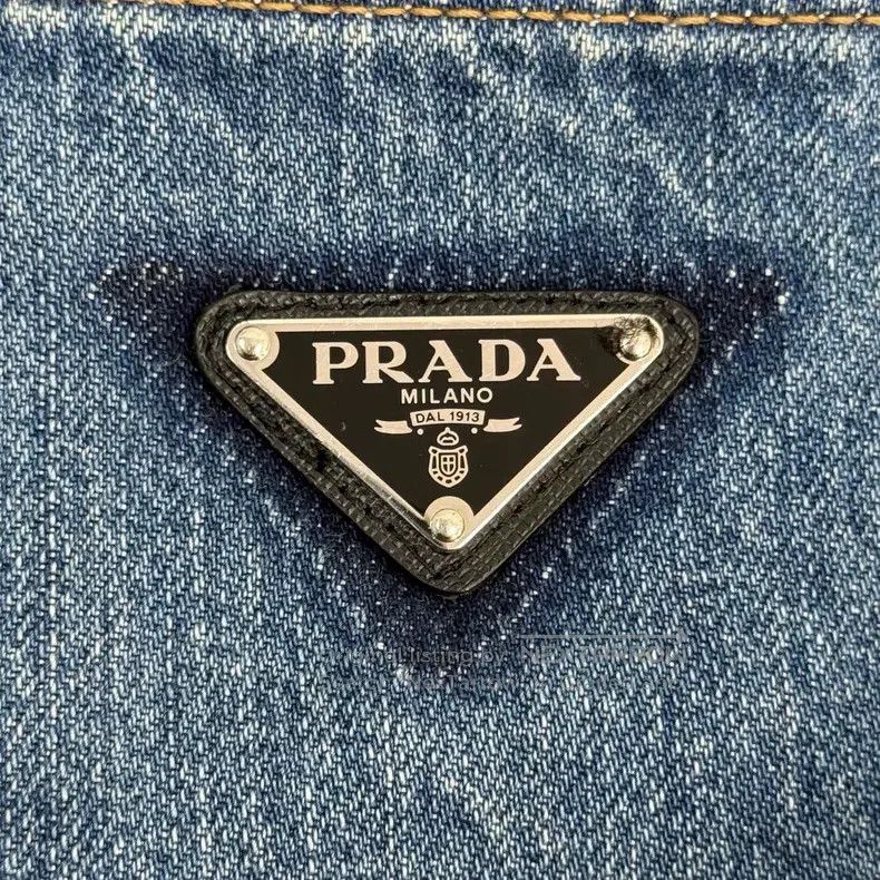 Prada Prada Blue washed triangle jeans Size US 30 / EU 46 - 8 Thumbnail