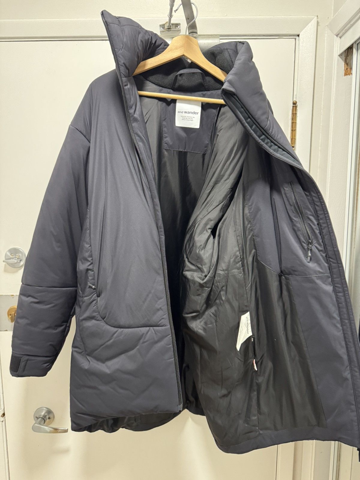 And Wander AND WANDER Black Top Fleece Jacket Size US L / EU 52-54 / 3 - 5 Thumbnail