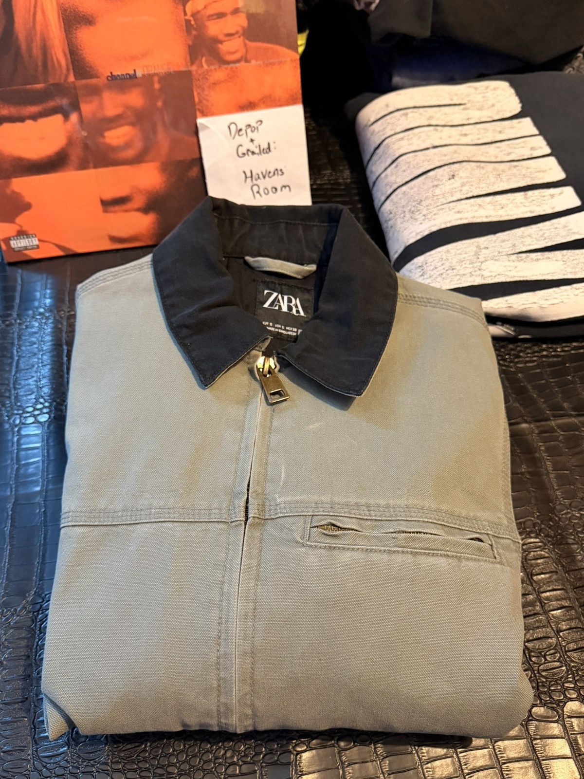Zara ZARA Zip‑Up Jacket – Stone Green Black Collar – Size S Size US S / EU 44-46 / 1 - 3 Thumbnail