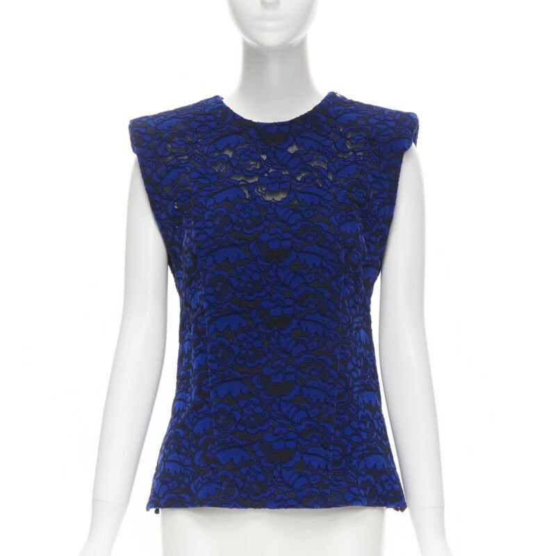 Louis Vuitton LOUIS VUITTON 2017 Runway cobalt blue floral velvet effect lace vest FR36 XS Size XS / US 0-2 / IT 36-38 - 1 Thumbnail