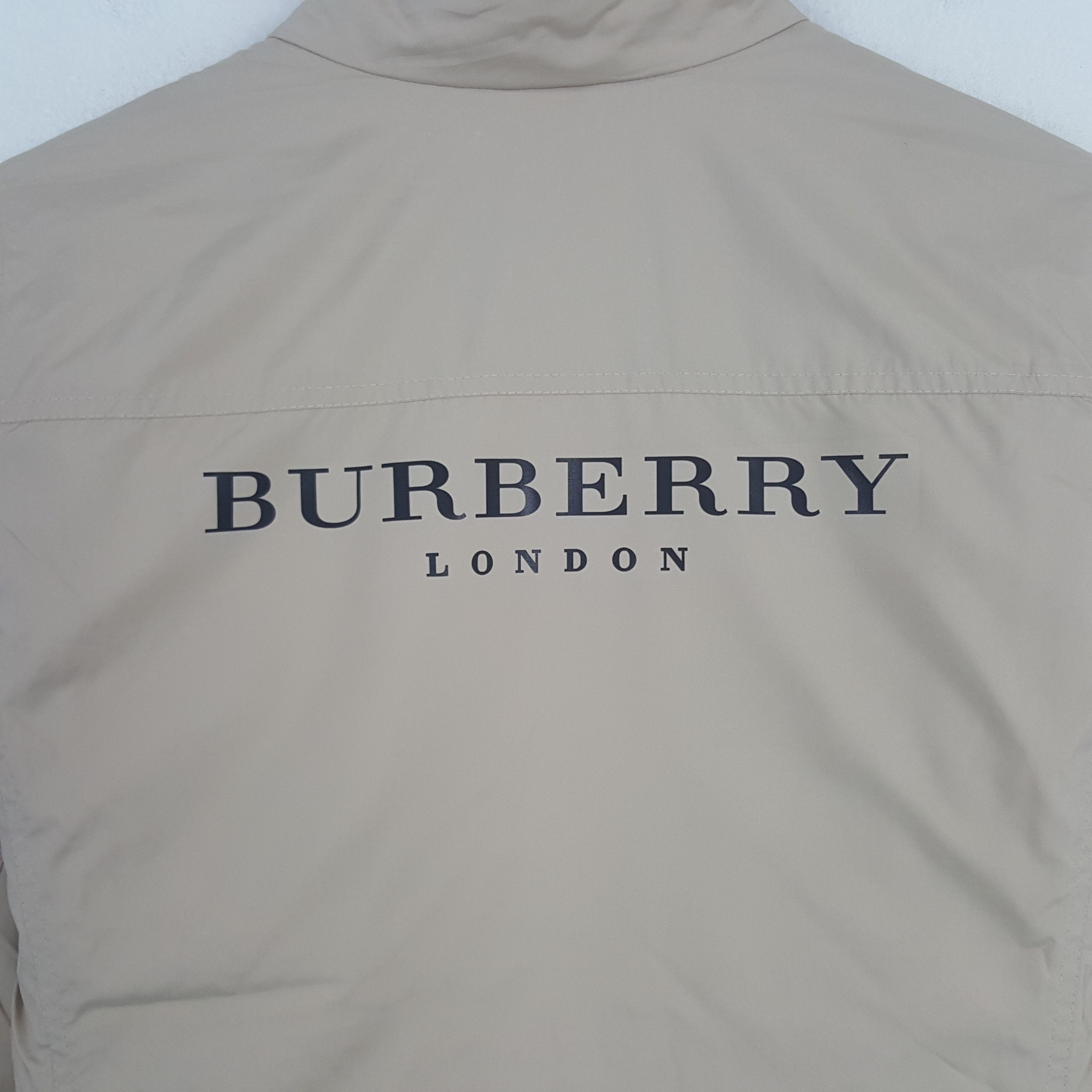 Burberry × Vintage Vintage Burberry London Custom Spell Out Winter Jacket Size S / US 4 / IT 40 - 2 Thumbnail