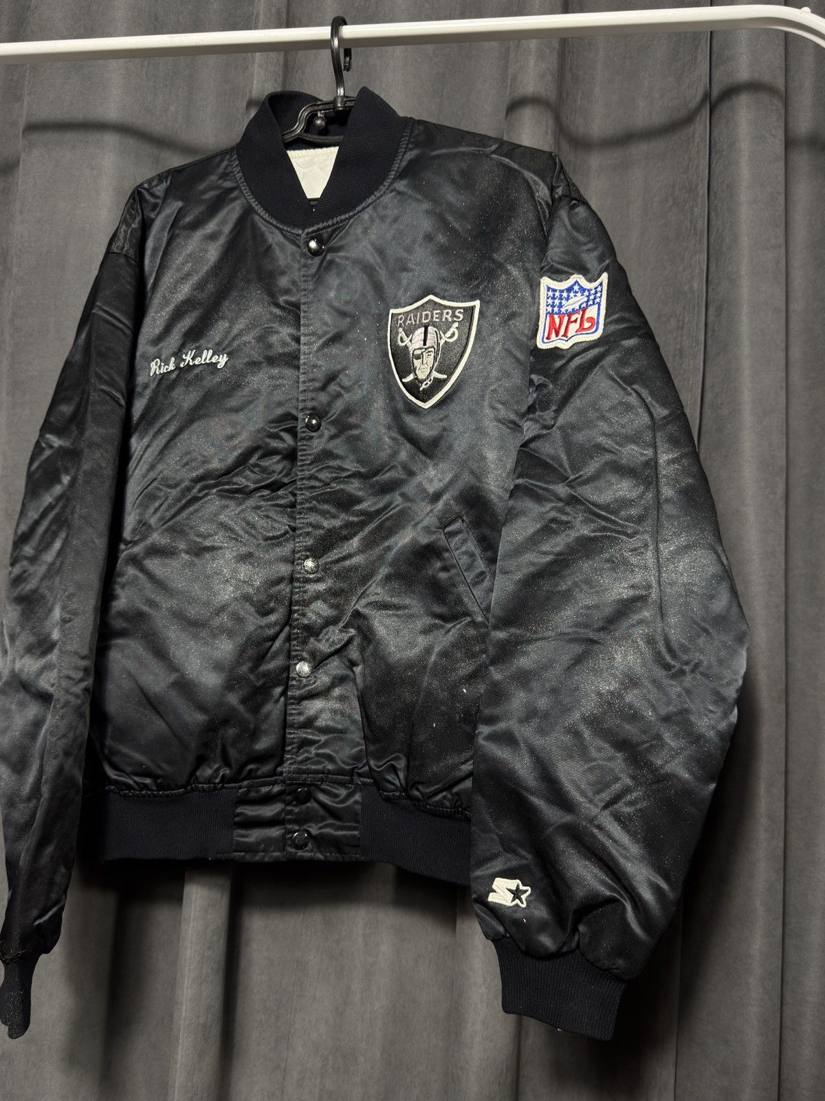 NFL × Starter × Vintage Vtg 80s NFL Oakland Raiders NWA Starter Satin Bomber Jacket Size US XL / EU 56 / 4 - 1 Thumbnail