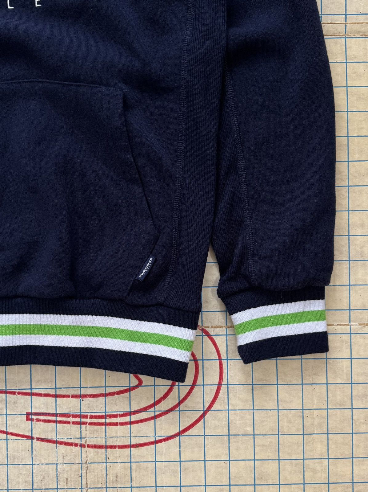 NFL NWOT NFL Team Apparel Seattle Seahawks Pull Over HoodieSmall Size US S / EU 44-46 / 1 - 4 Thumbnail