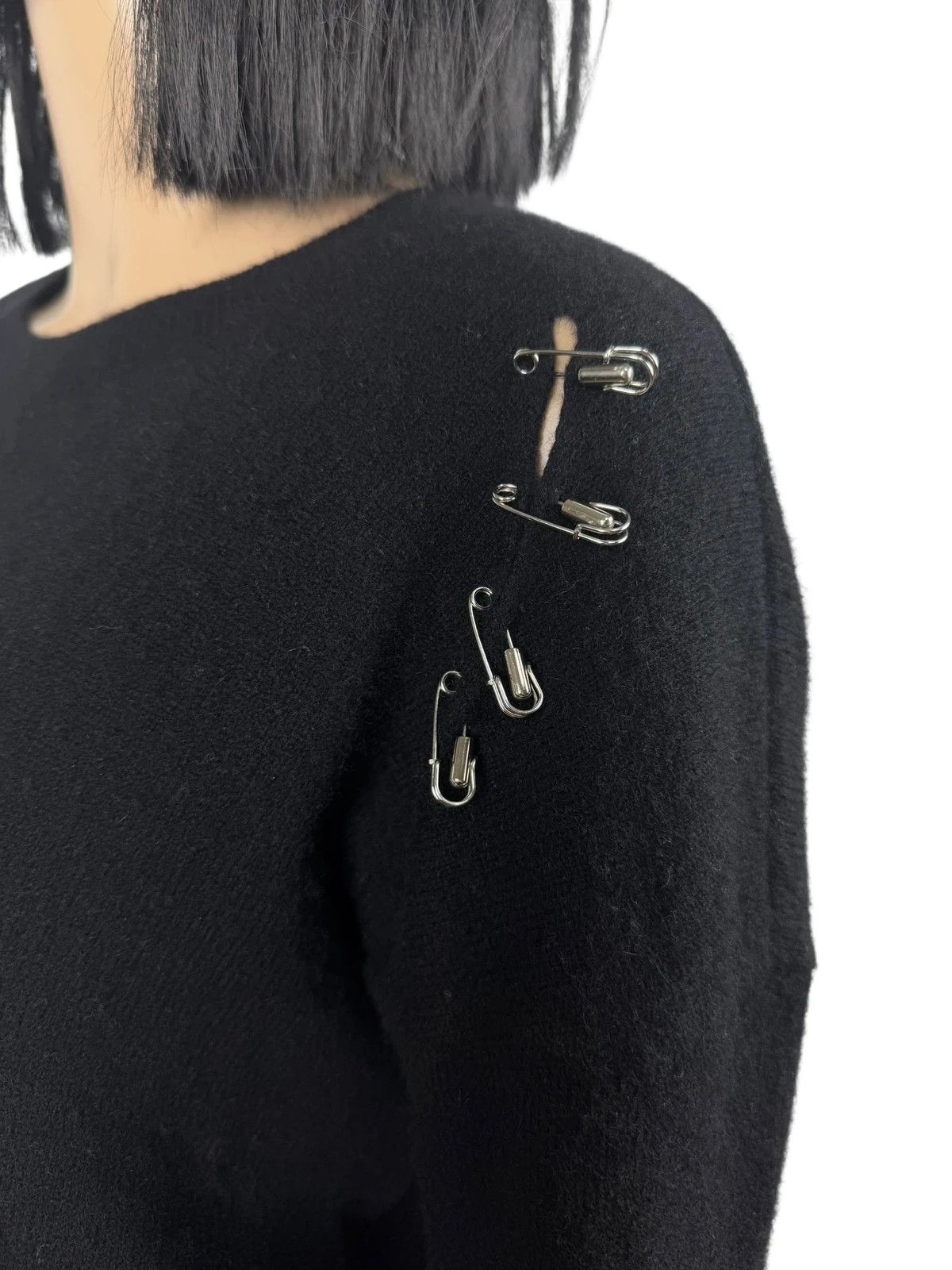 The Kooples The Kooples Cashmere Jumper Destroy Pin Details size 1 Size S / US 4 / IT 40 - 7 Thumbnail