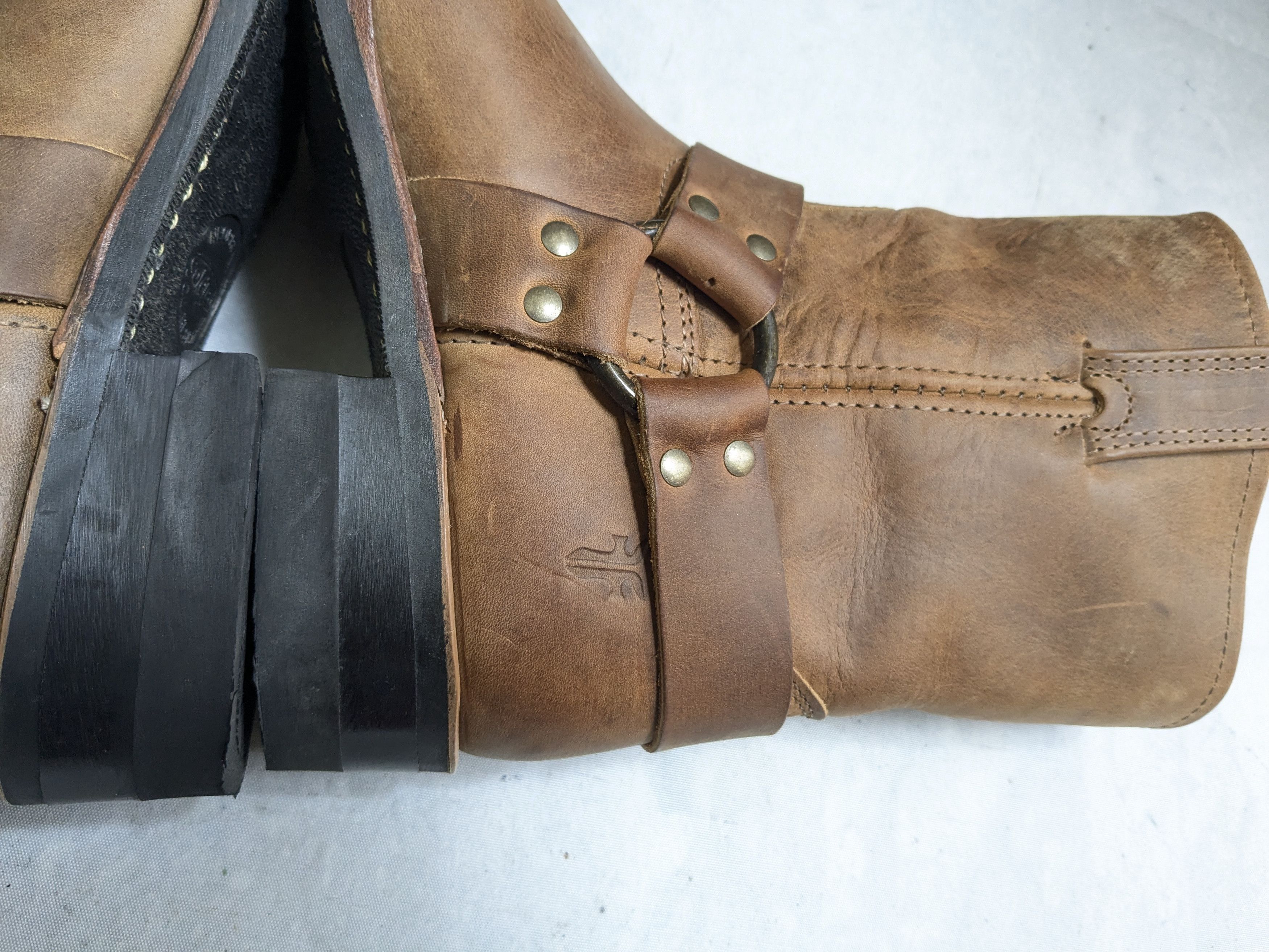 Frye Frye Harness Boots Brown Leather 9 M Buckle Size US 9 / EU 42 - 13 Thumbnail