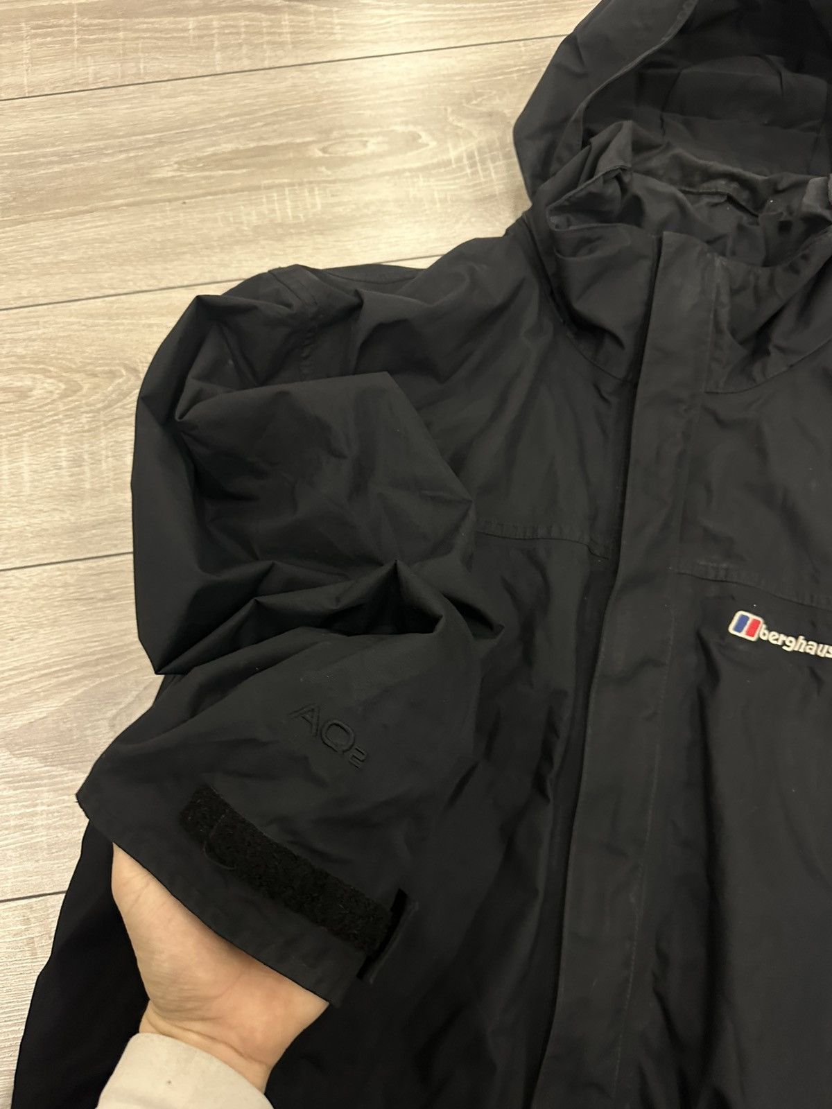Berghaus Berghaus Black Light Jacket Windbreaker Size US L / EU 52-54 / 3 - 7 Thumbnail