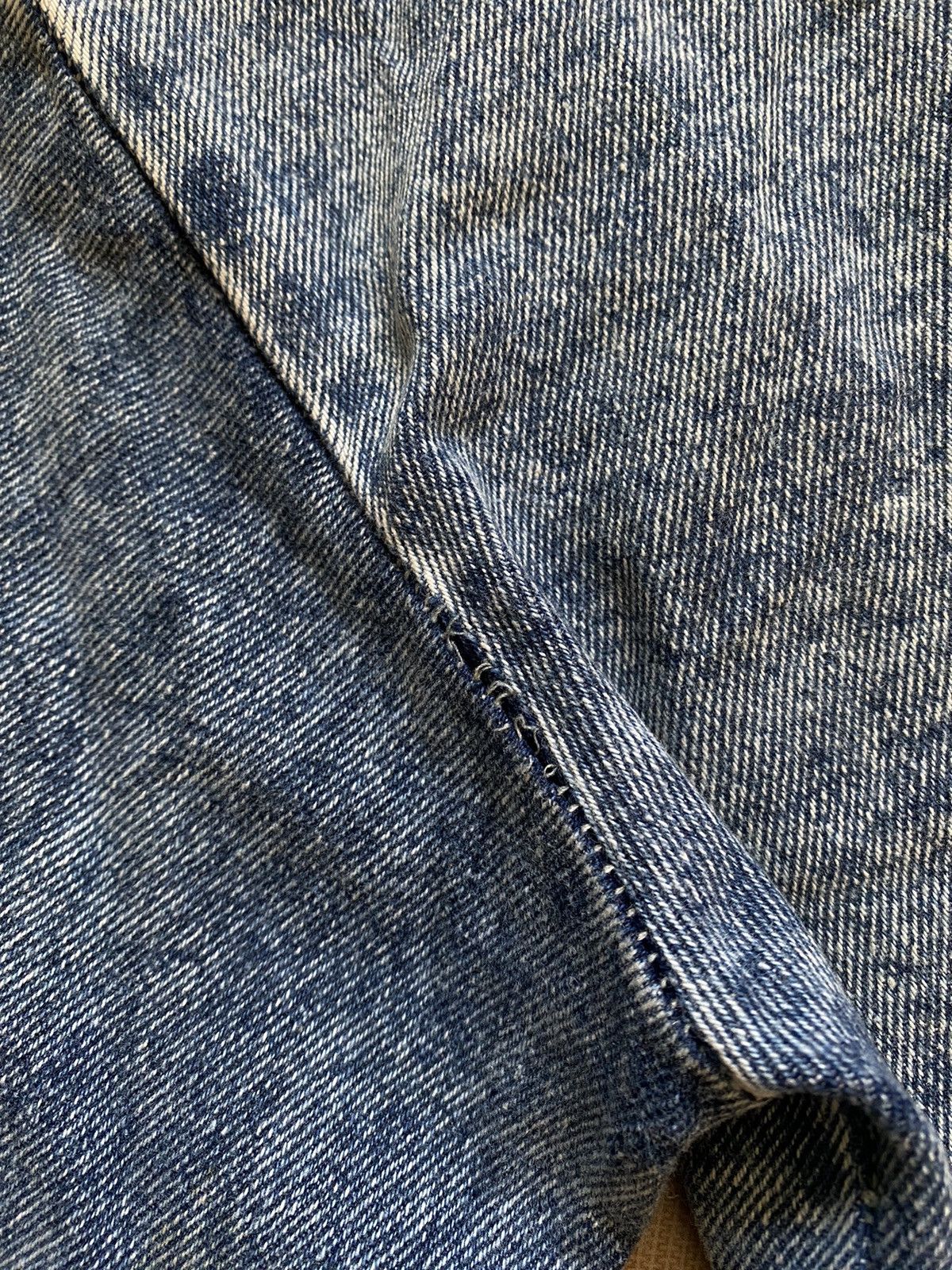 Levi's × Levi's Vintage Clothing × Vintage VINTAGE ACID WASH LEVIS DENIM CHAMRAY Size US M / EU 48-50 / 2 - 8 Thumbnail