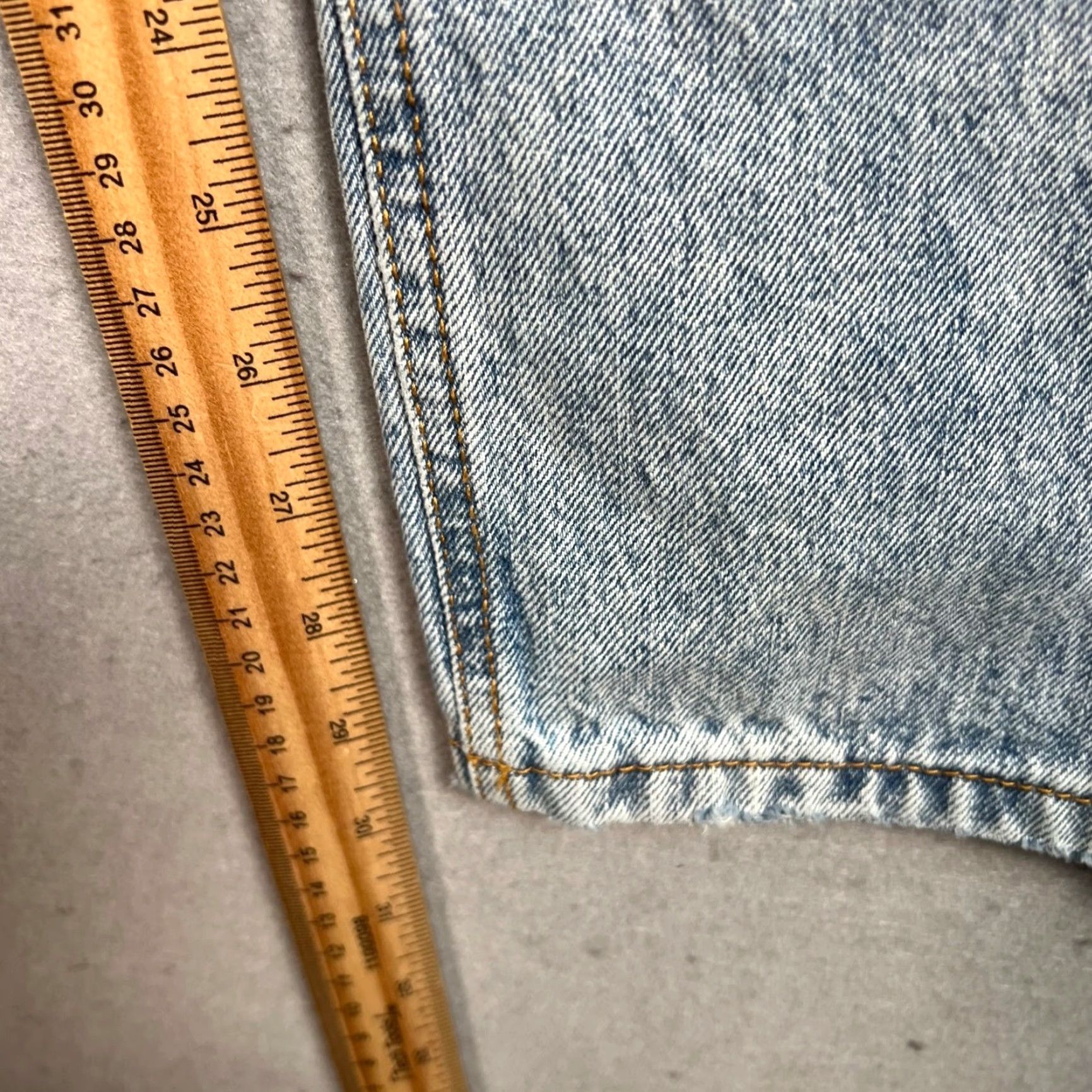 PRINCESS POLLY VINTAGE Princess Polly Light Wash High-Waisted Straight-Leg Jeans Womens Size 0 Size 25" / US 0 / IT 36 - 7 Thumbnail