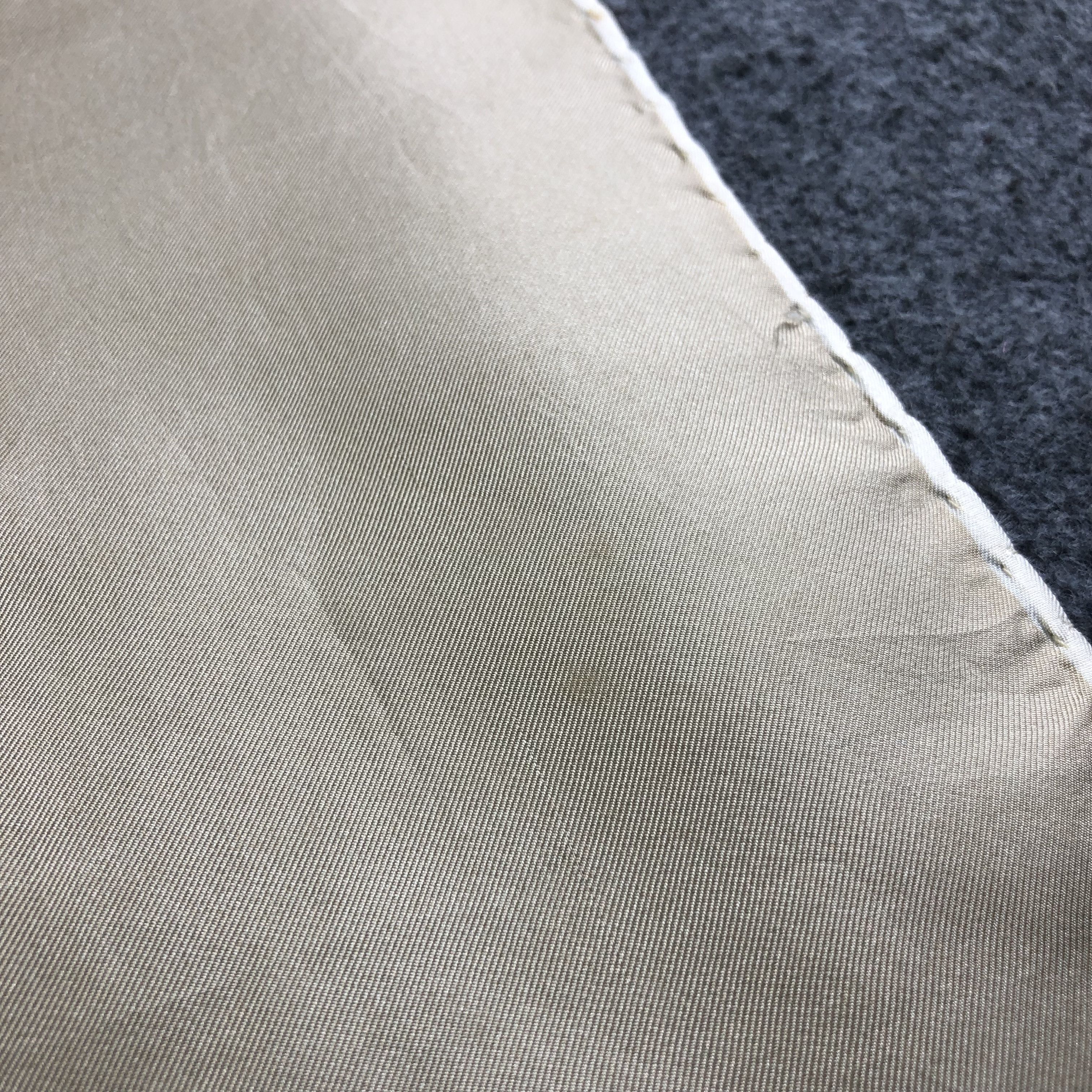 Burberry Burberrys Luxury Hand Rolled Nova Check Silk Scarf M945 Size ONE SIZE - 13 Thumbnail
