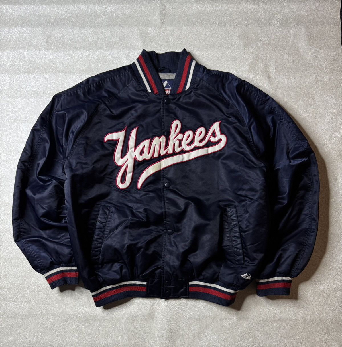 NFL × Vintage YANKEES VINTAGE BEAUTIFUL BOMBERS Size US XL / EU 56 / 4 - 1 Thumbnail