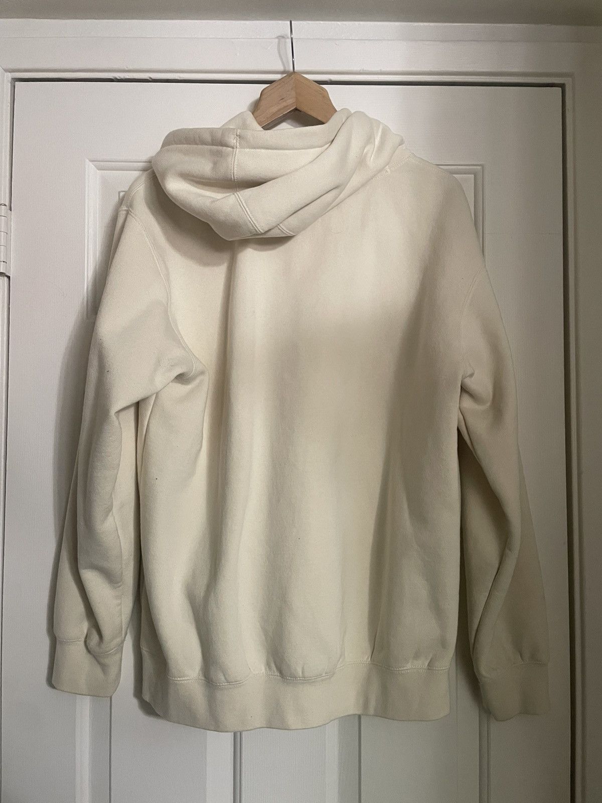 Obey Beige Obey sweatshirt Size US M / EU 48-50 / 2 - 2 Thumbnail
